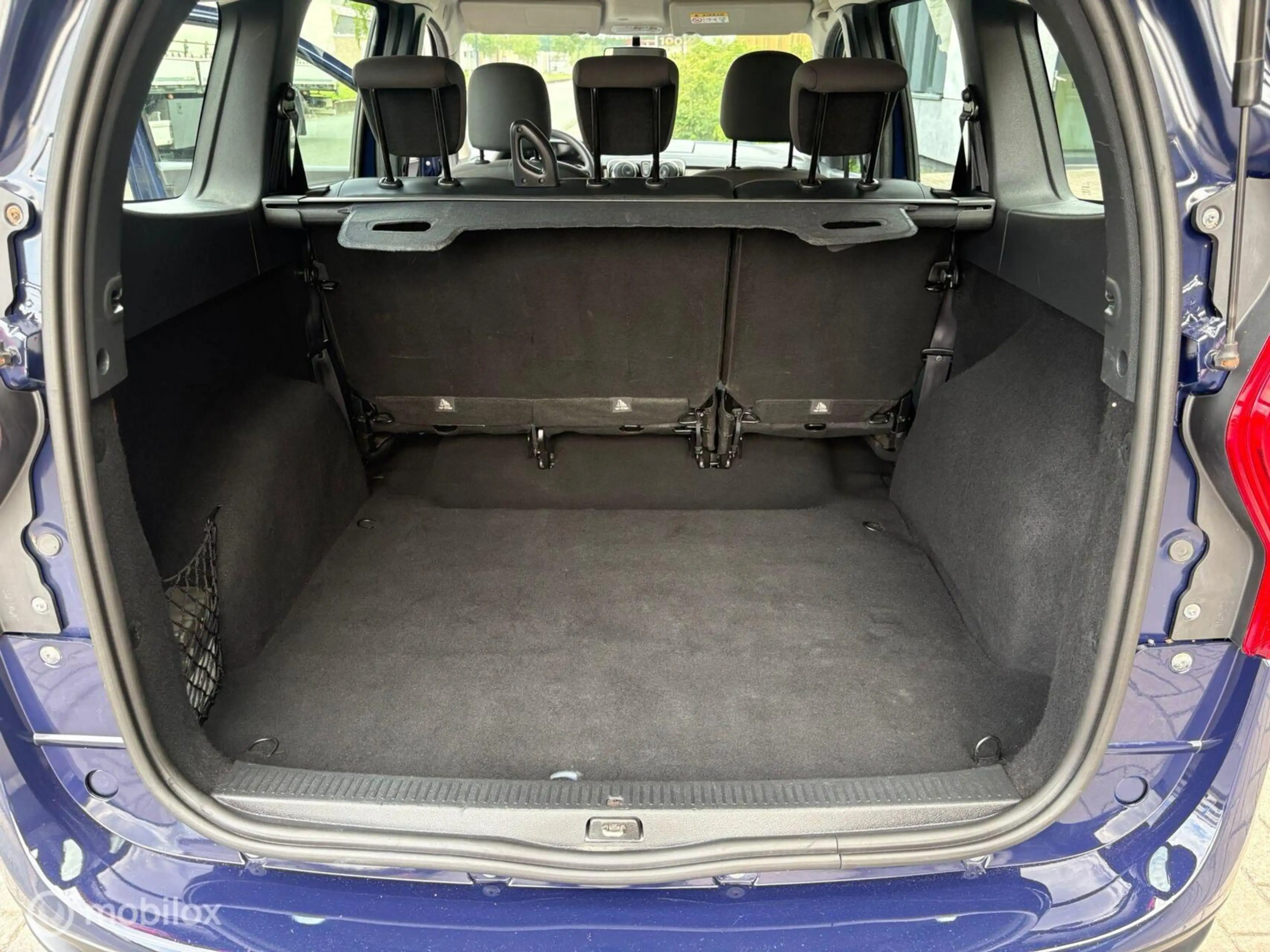 Dacia Lodgy 1.2 Airco Navi Parkeersensor Cruise Bluetooth — photo 8