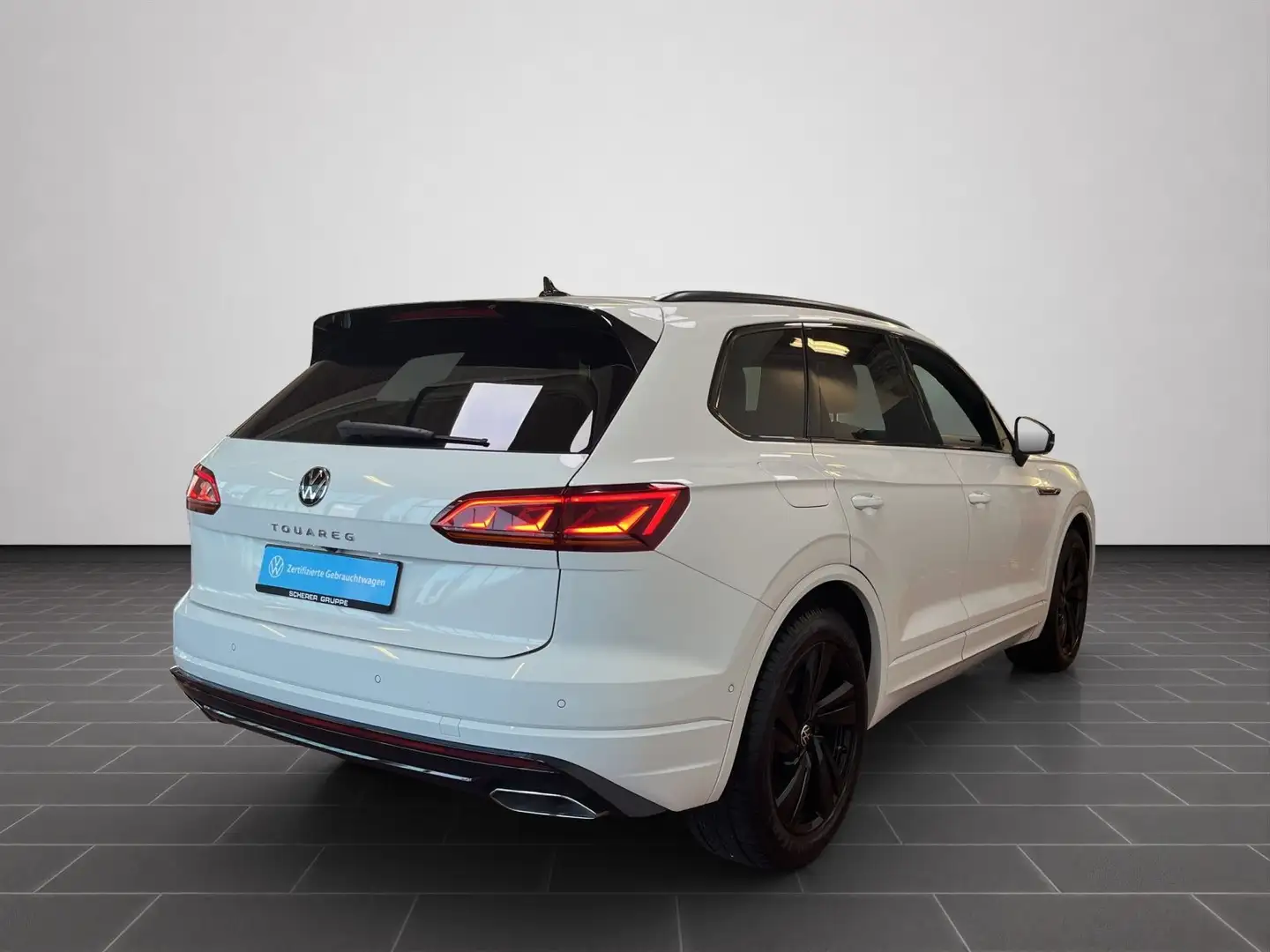 Volkswagen Touareg R-Line 3.0 TDI IQ-Light,Navi,ACC,AHK Weiß - 2