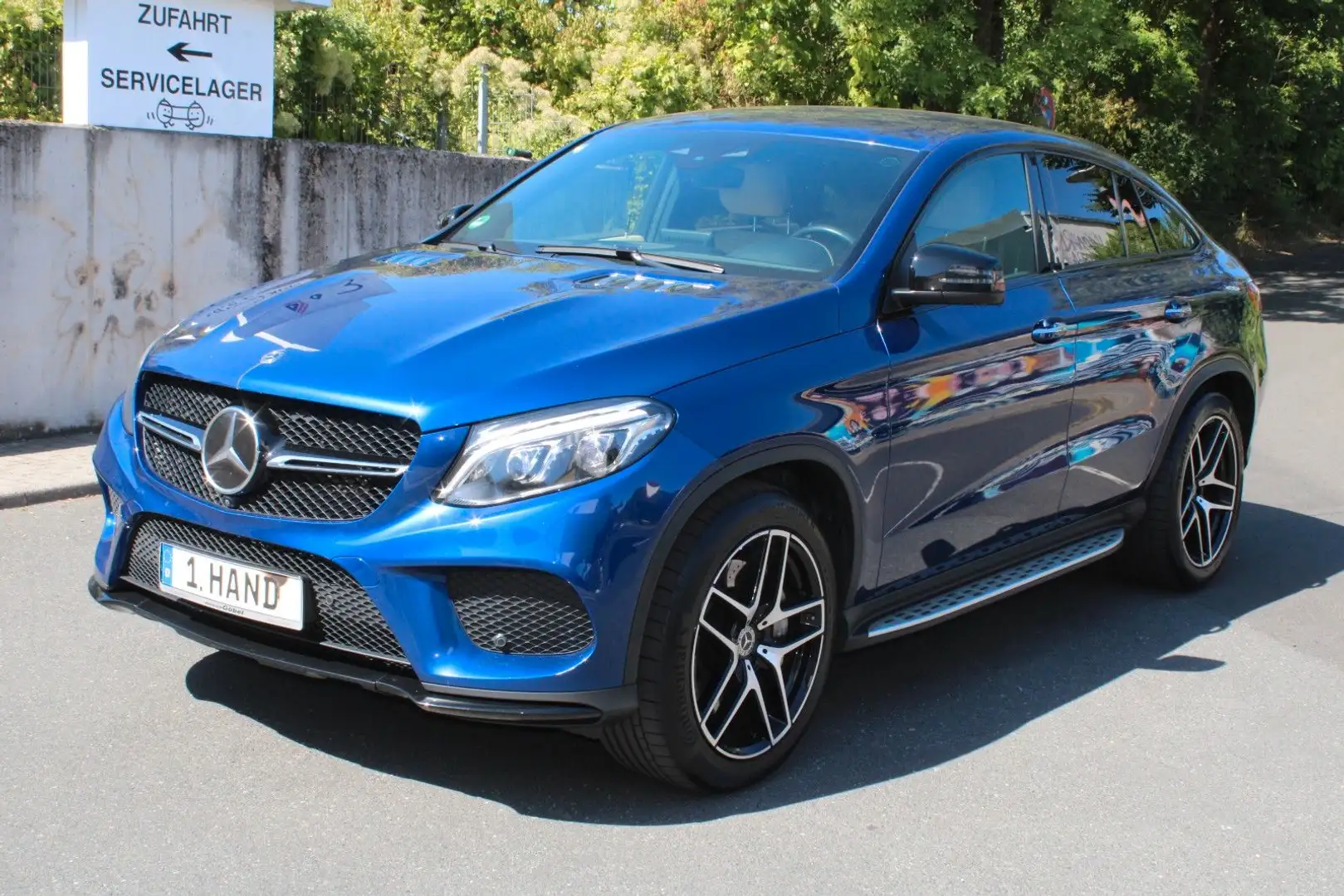 Mercedes-Benz GLE 500 Coupe 4Matic AMG 1.Hand Kamera Belü Sitz Blau - 2