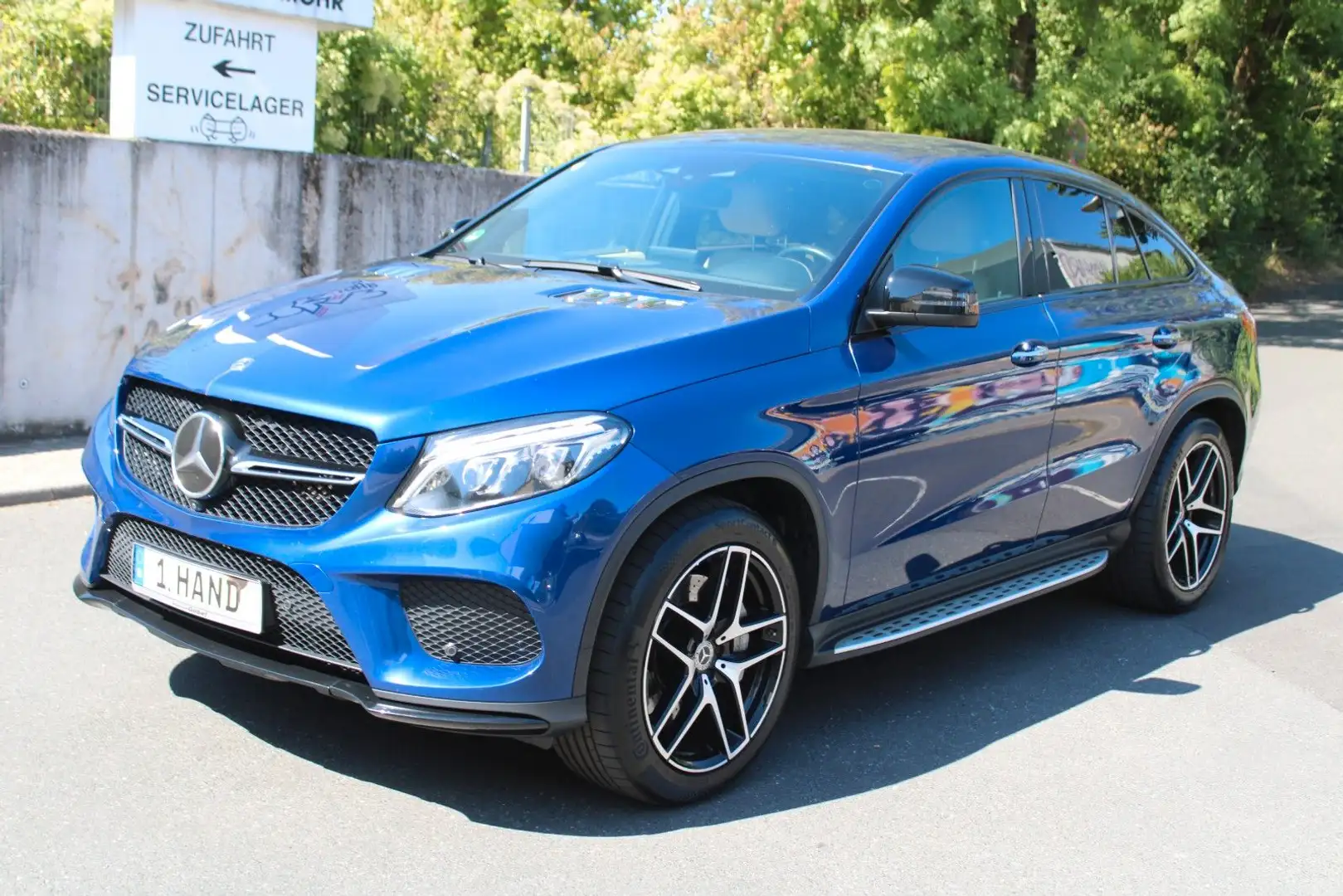 Mercedes-Benz GLE 500 Coupe 4Matic AMG 1.Hand Kamera Belü Sitz Blau - 1