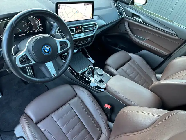 BMW X3 view 11