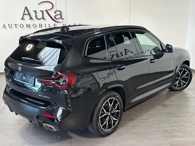 BMW X3 view 5