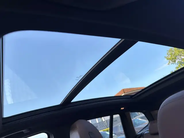 BMW X3 view 13