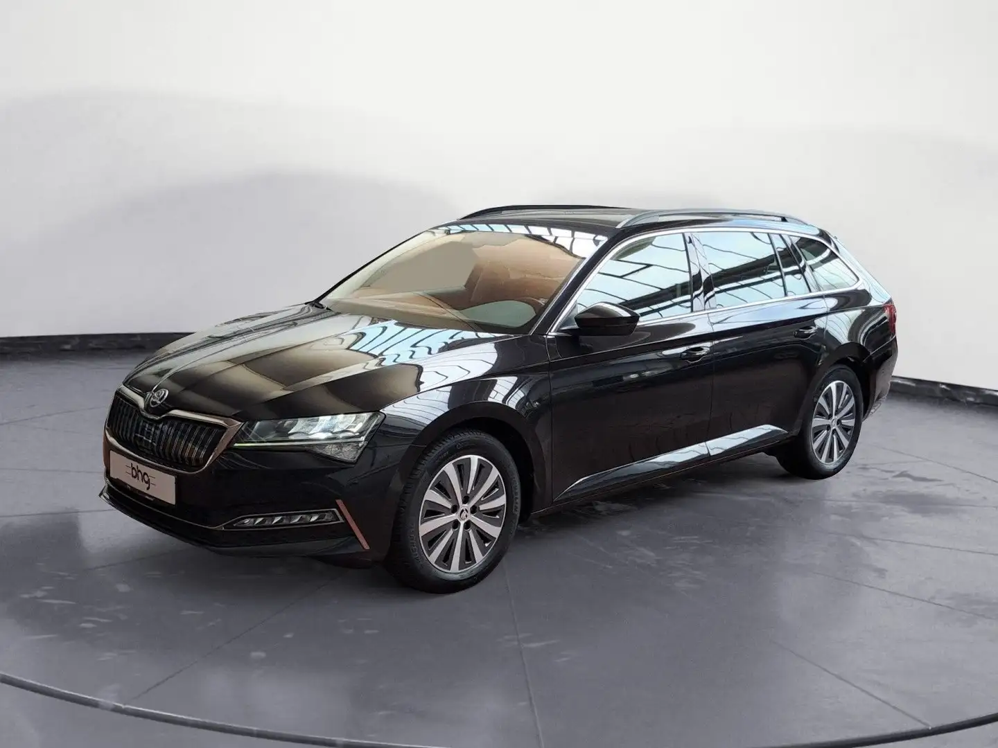 Skoda Superb Combi Ambition 1.4l TSI iV DSG *TEMPOMAT* Schwarz - 2