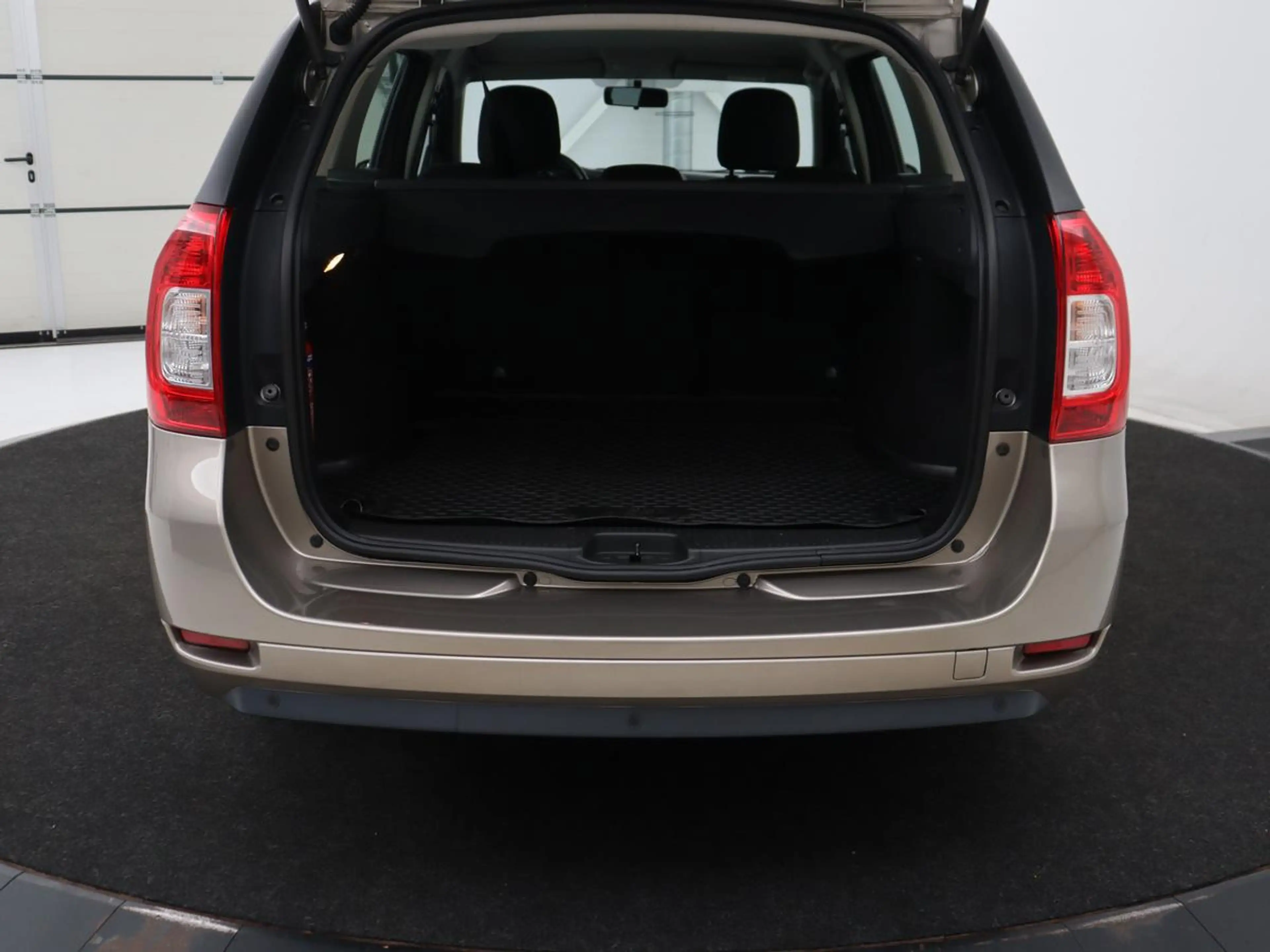 Dacia Logan MCV 0.9 TCe Prestige | Cruise control | Airco | Na — photo 9