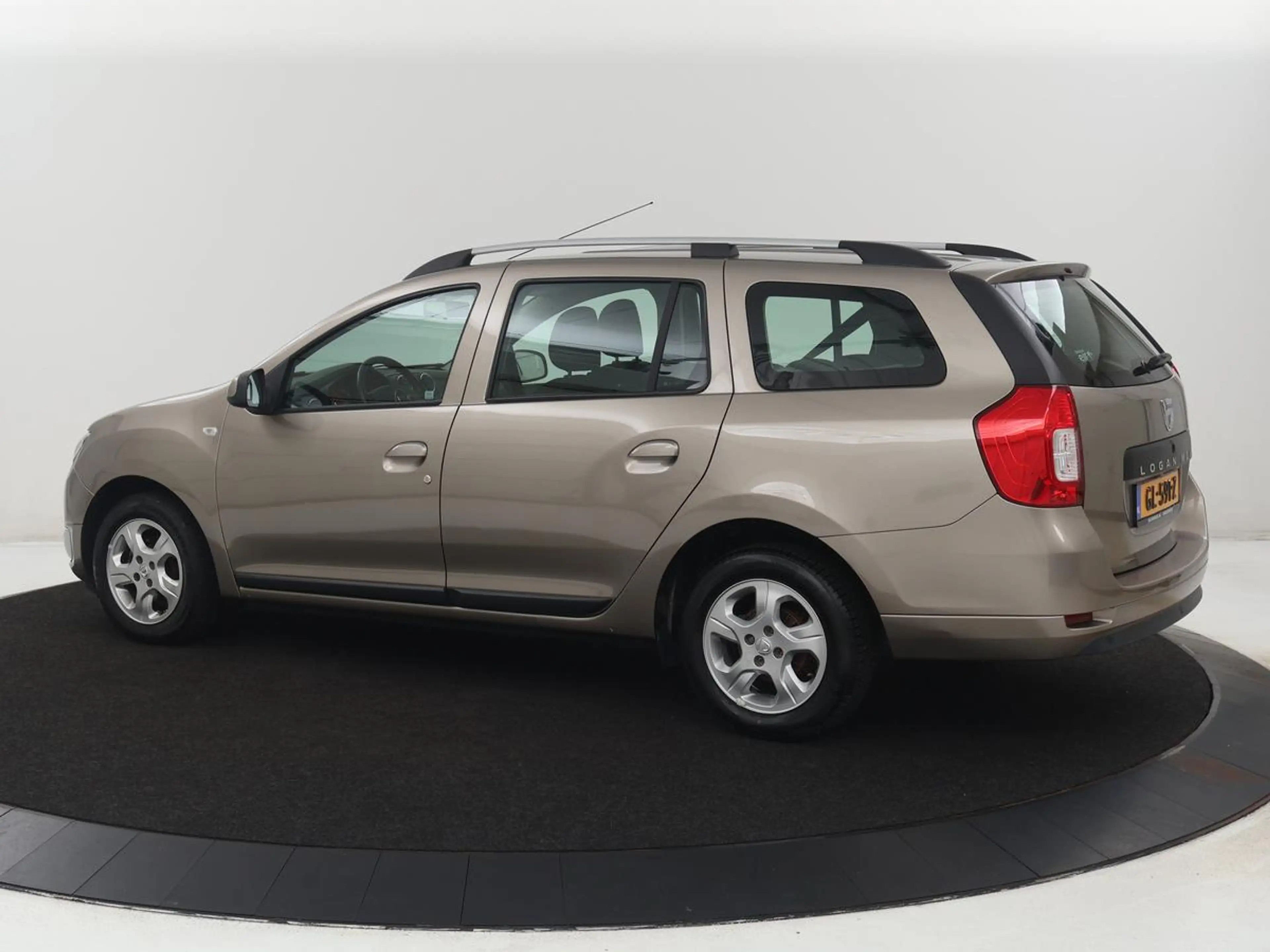 Dacia Logan MCV 0.9 TCe Prestige | Cruise control | Airco | Na — photo 2
