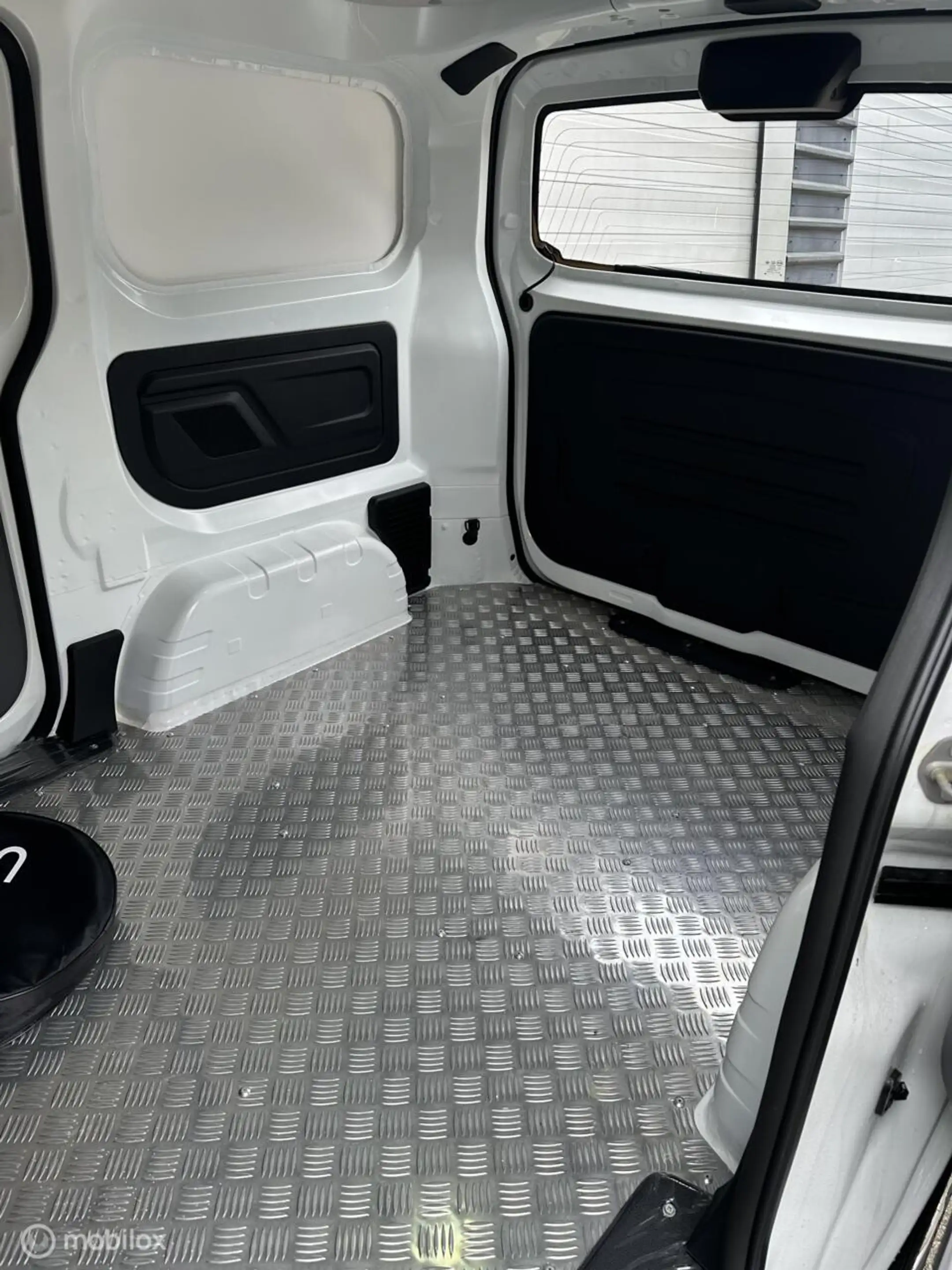 BYD ETP3 Comfort 45 kWh|Stoelverwarming|Keyless|Camera — photo 15