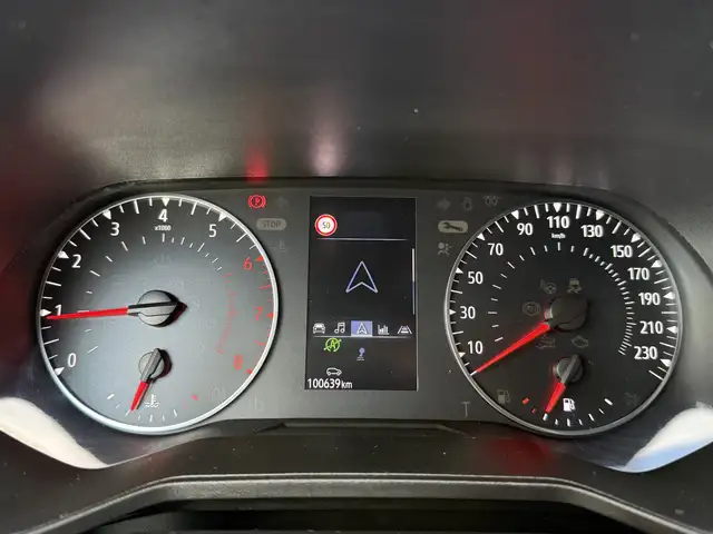 Renault Clio view 12