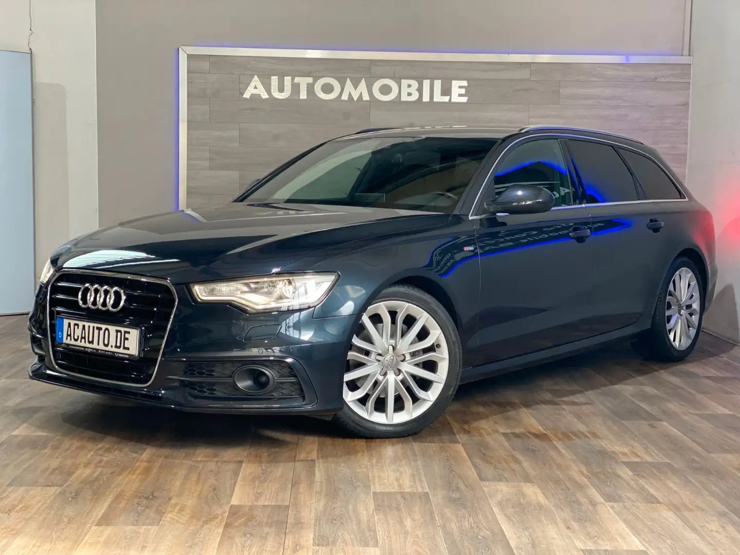 Audi A6 Avant 2.0 TDI AT ULTRA S-line*NAVI*SportSTZ Bleu - 1