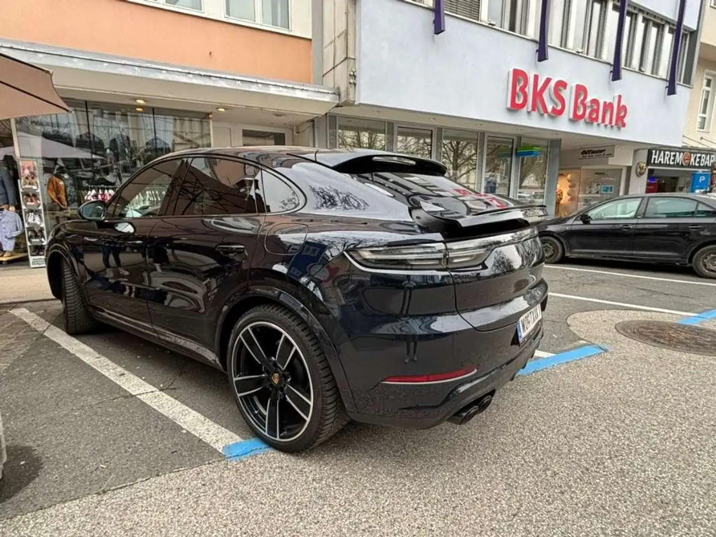 Porsche Cayenne Porsche Cayenne Coupe Sport Paket Vollausstattung Schwarz - 1
