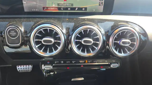 Mercedes-Benz Unknown Model view 13