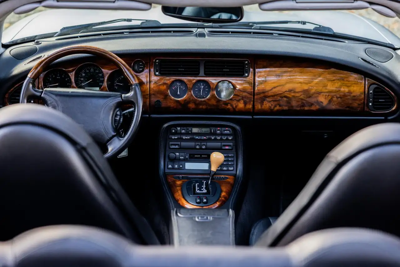 Jaguar XK8 4.0 V8 Convertible (294pk) Perfecte staat | Youngt, foto 7