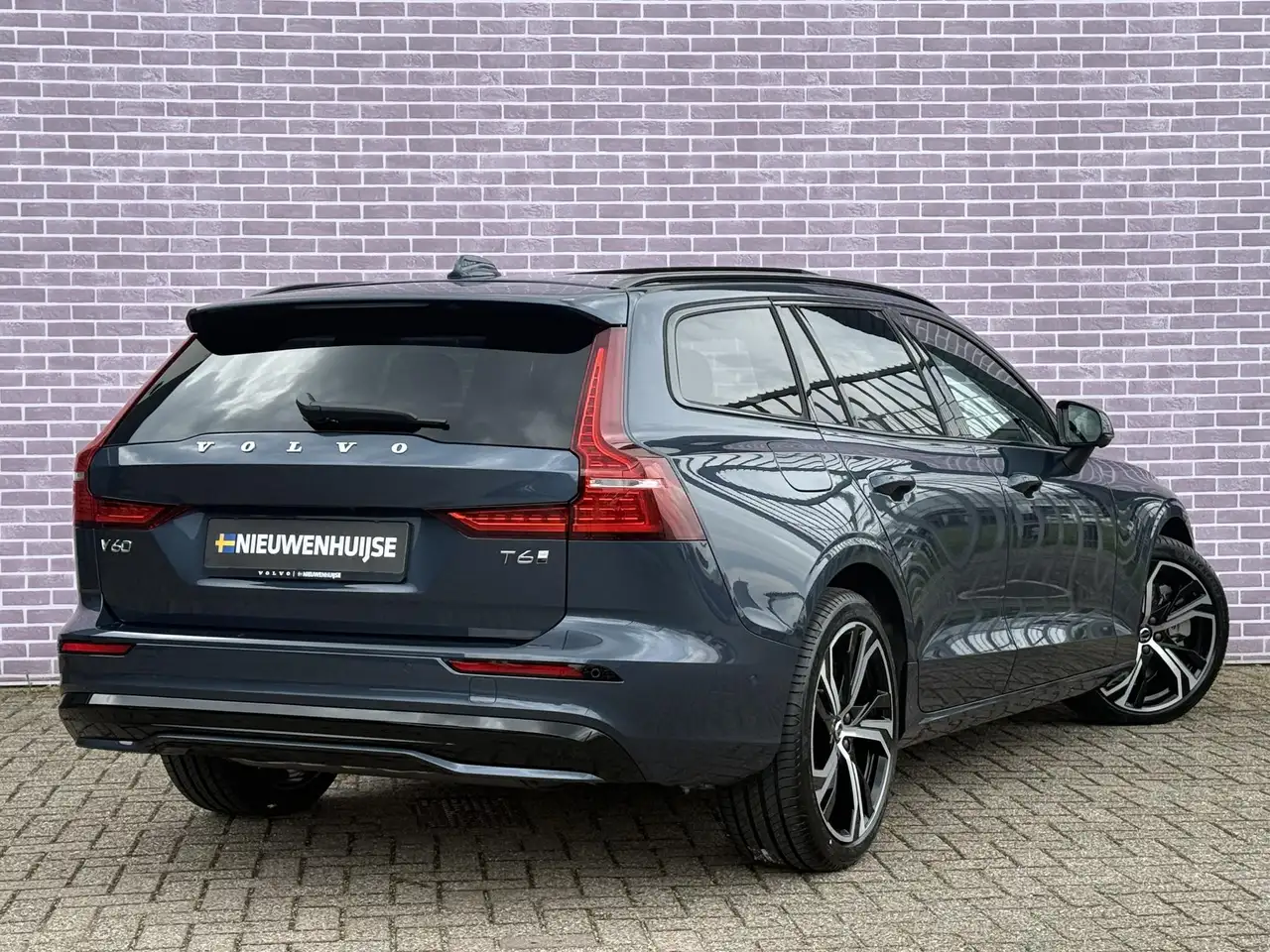Volvo V60 2026
