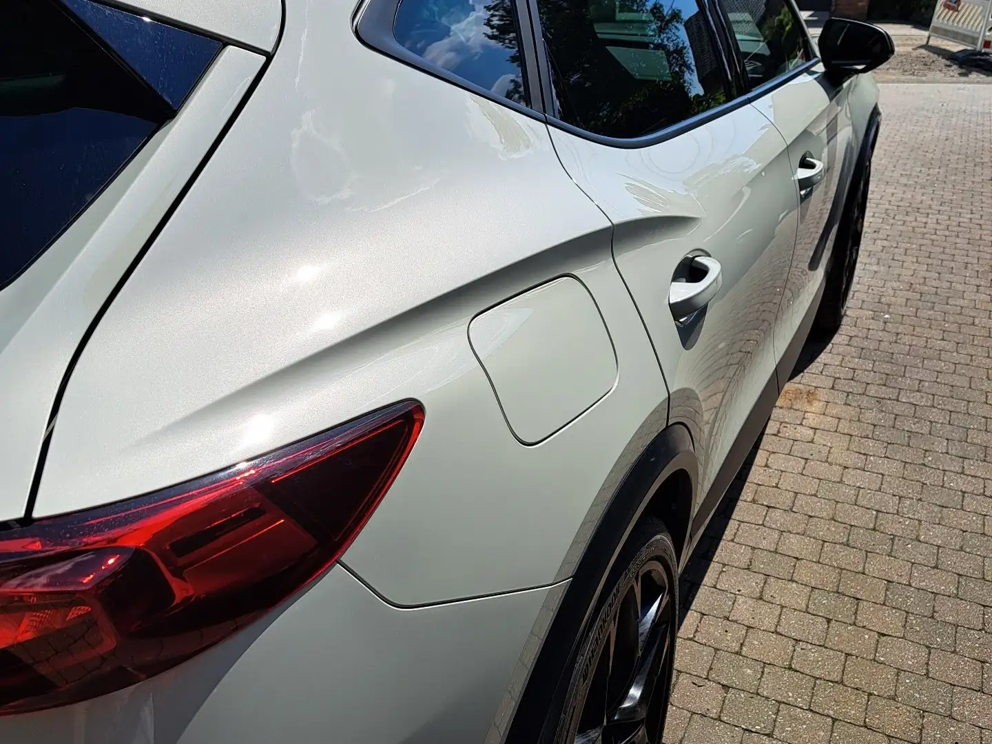 CUPRA Formentor VZ5 2.5 TSI 4Drive VZ5 Taiga Grey DSG, Matrix, Beats - 2