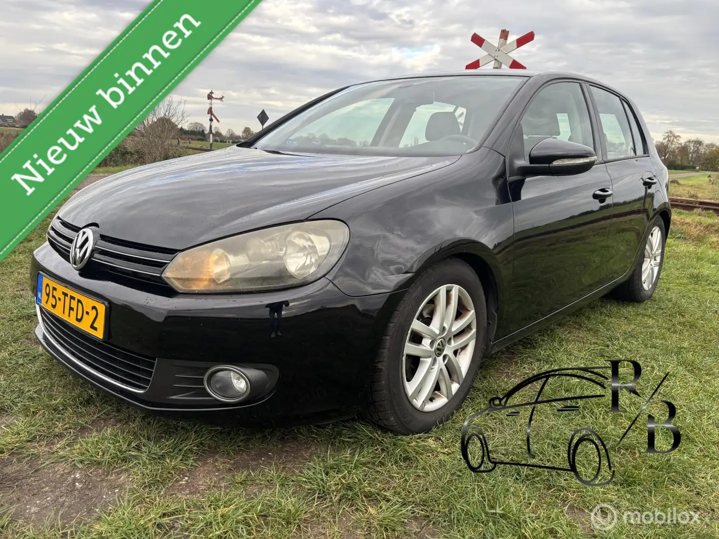 Volkswagen Golf 1.2 TSI Highline BlueMotion AIRCO NAVI CRUISE Negro - 1
