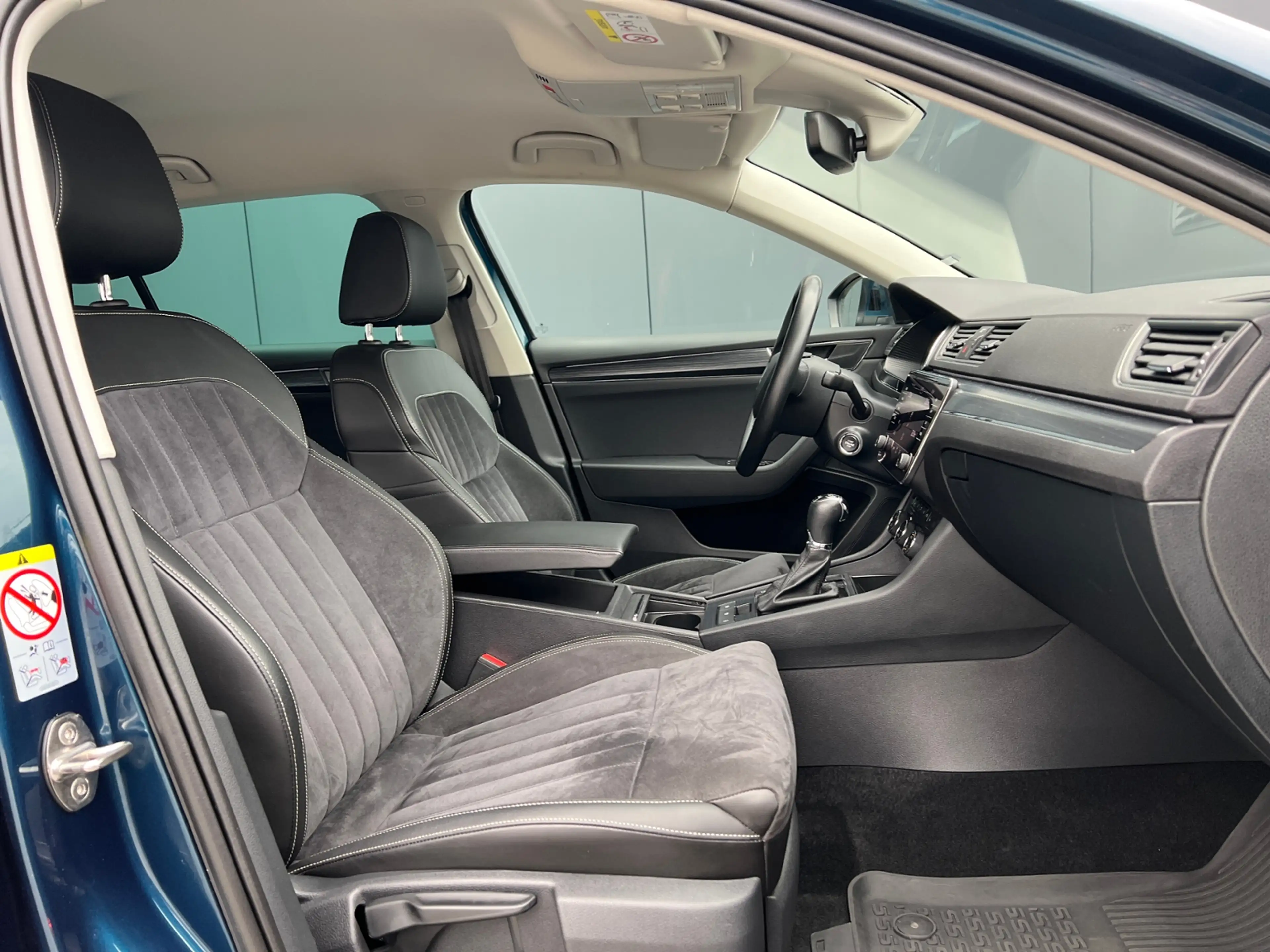 Skoda Superb Combi Style 2.0 TDI DSG 4x4 *Navi, Soundsystem, 1 — photo 8