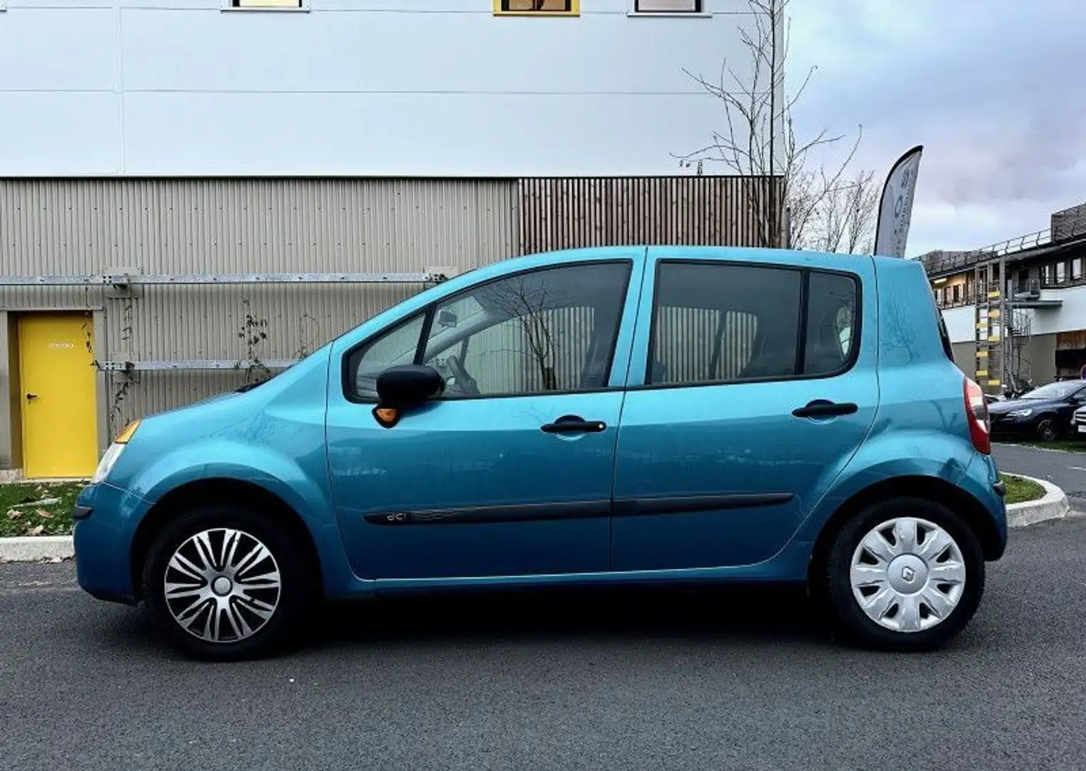 Renault Modus 1.5 DCI 86CH LUXE DYNAMIQUE Bleu - 2