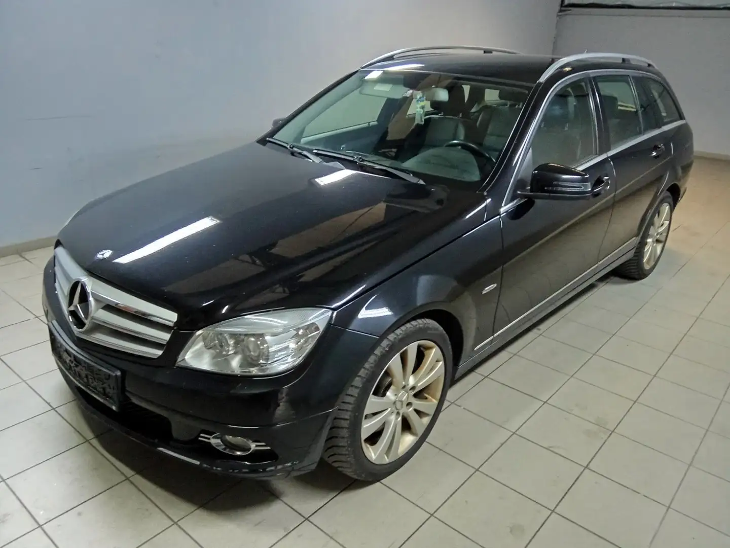 Mercedes-Benz C 320 C -Klasse T-Modell C 320 T CDI 4Matic Noir - 1