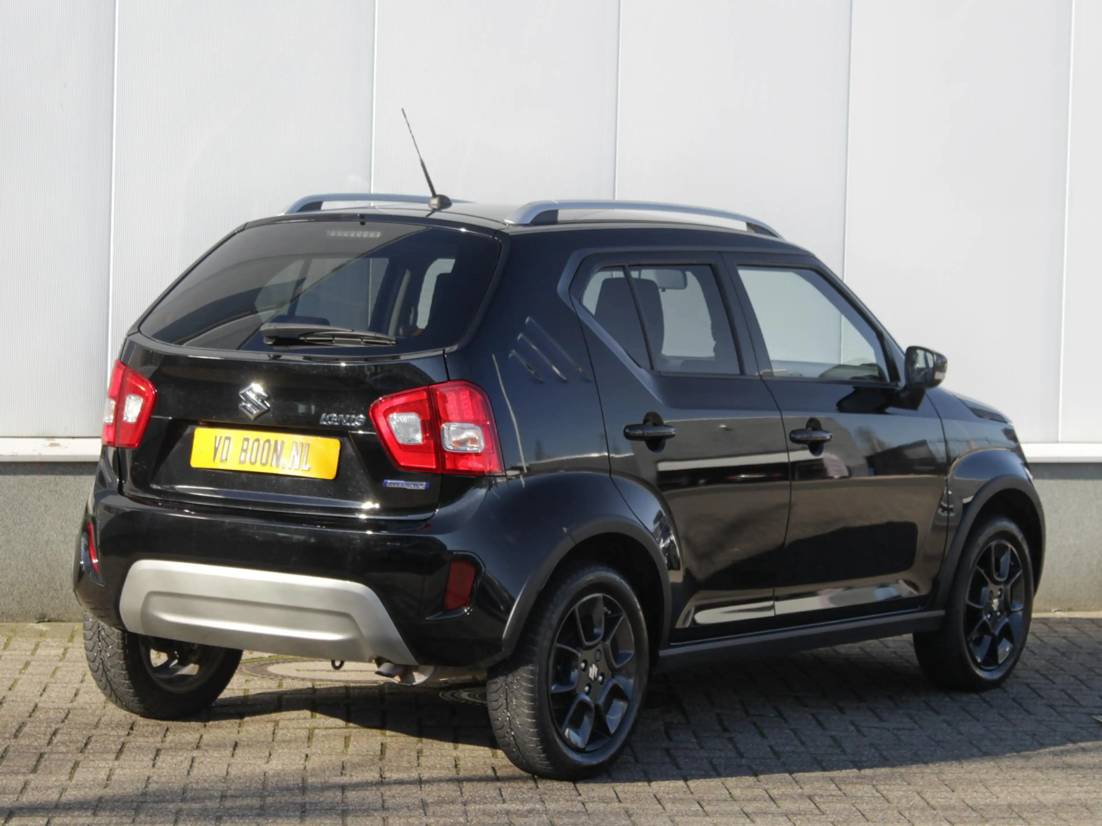 Suzuki Ignis 1.2 Smart Hybrid Style | Cruise | Clima | Camera | — photo 3