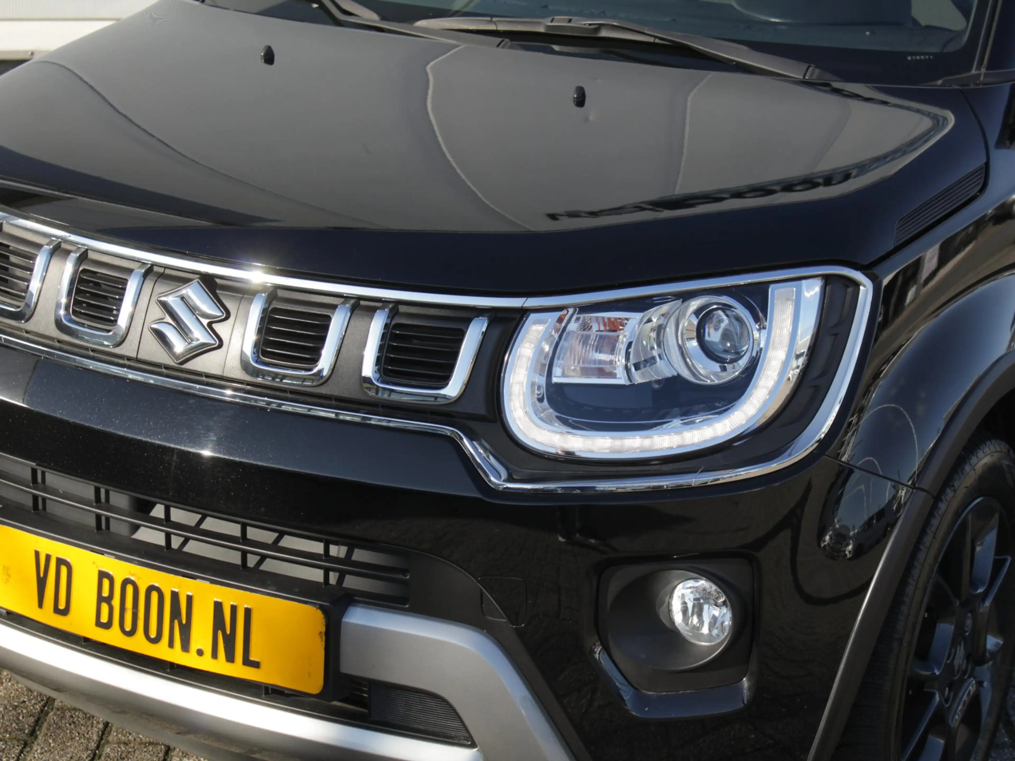 Suzuki Ignis 1.2 Smart Hybrid Style | Cruise | Clima | Camera | — photo 14