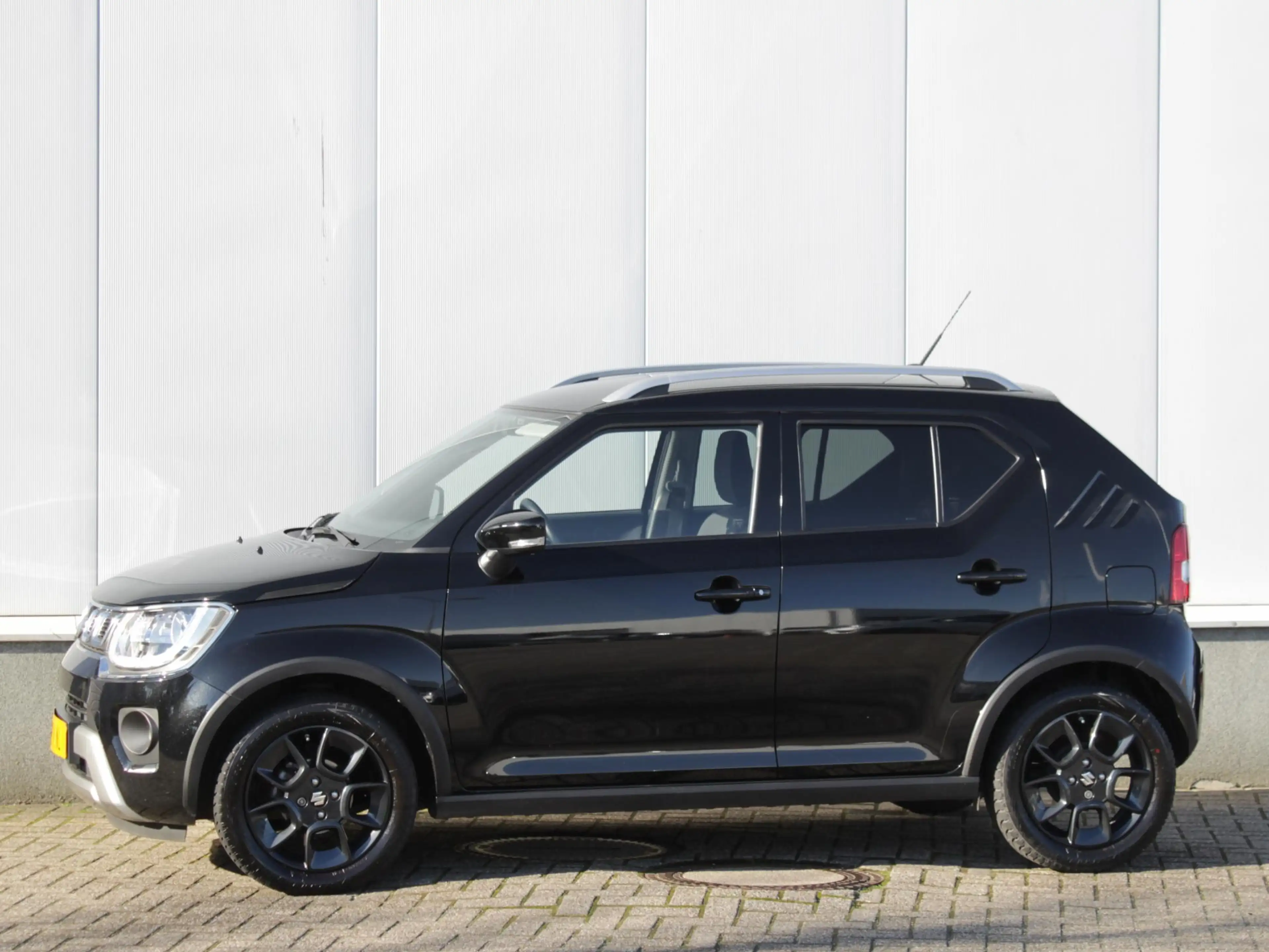 Suzuki Ignis 1.2 Smart Hybrid Style | Cruise | Clima | Camera | — photo 2