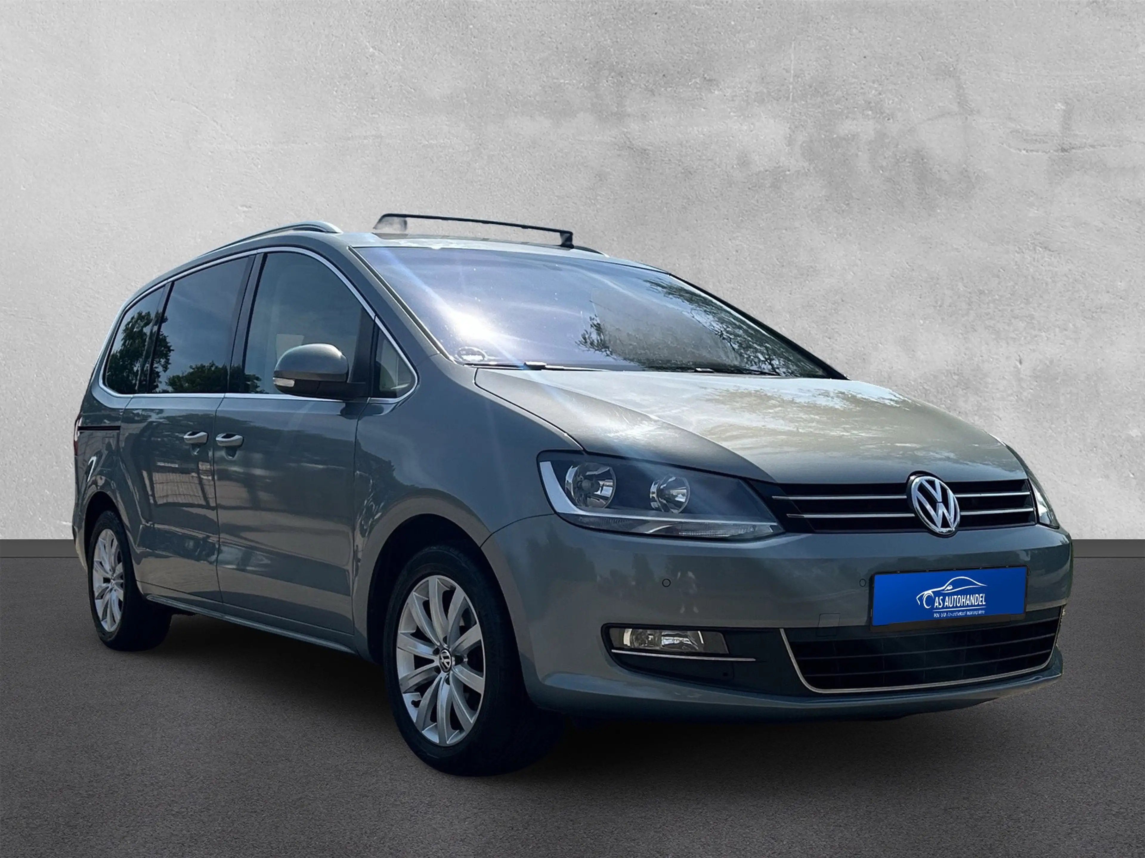Volkswagen Sharan Highline 2.0TDI Alcantara Pano SHZ AHK — photo 7