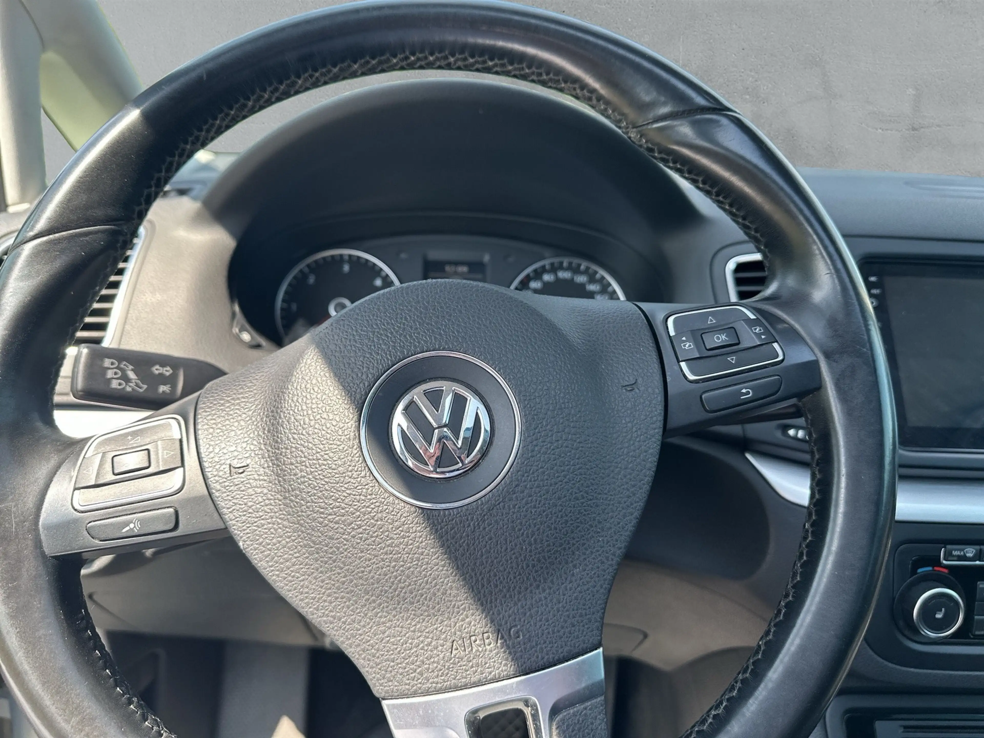 Volkswagen Sharan Highline 2.0TDI Alcantara Pano SHZ AHK — photo 14