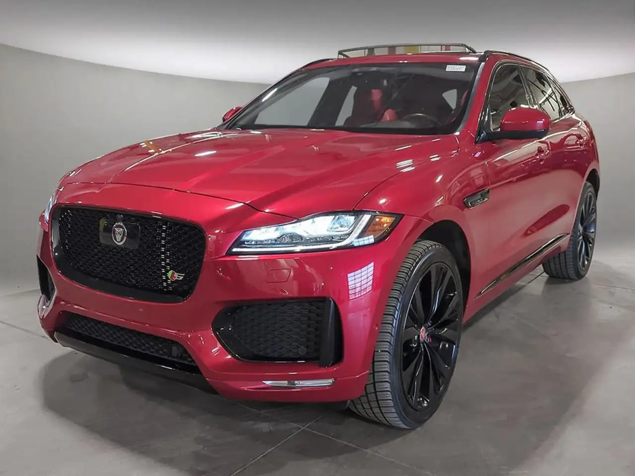 2017 Jaguar F-Pace
