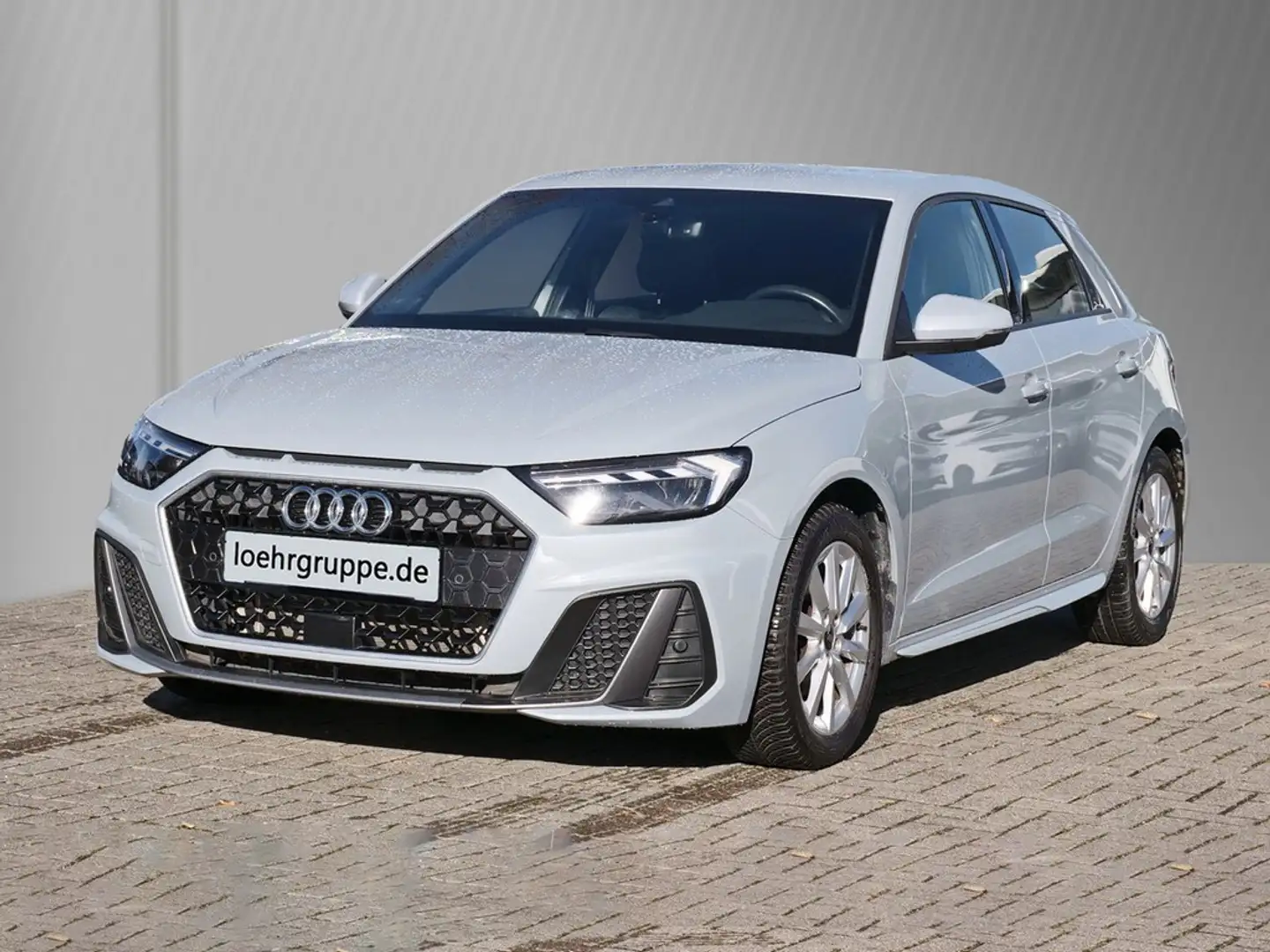 Audi A1 Sportback 30 TFSI S-Line *NAVI*LED*SITZHEIZUNG* Grau - 2