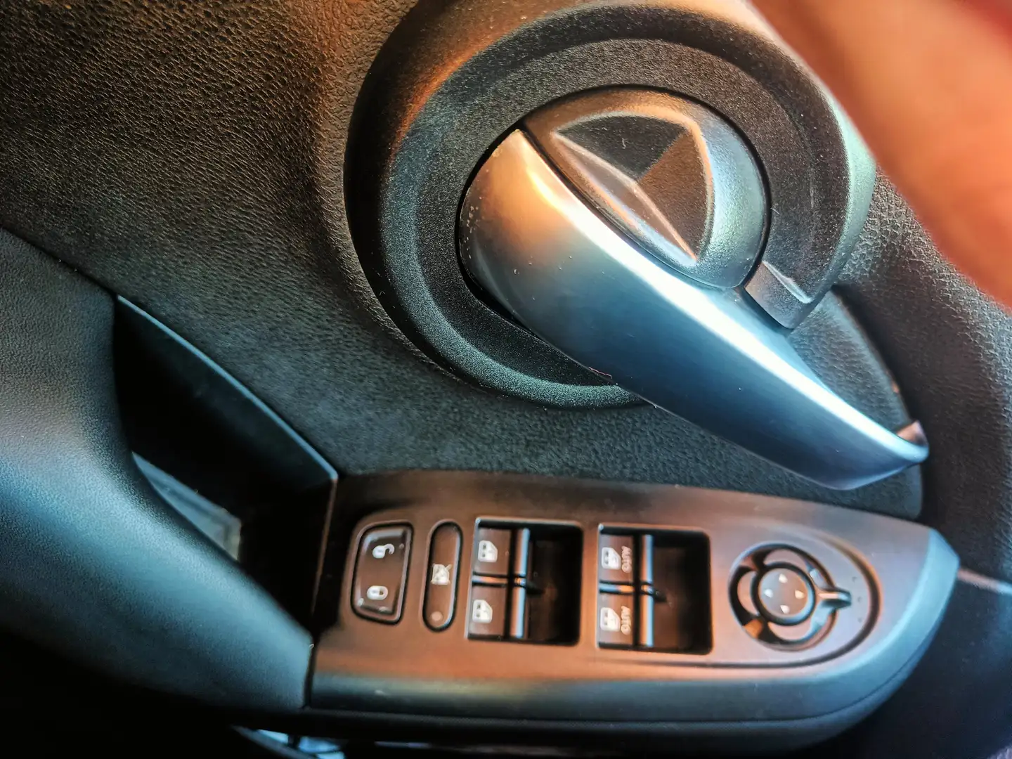 Fiat 500X 500X 1.3 mjt Hey Google 95cv Plateado - 1