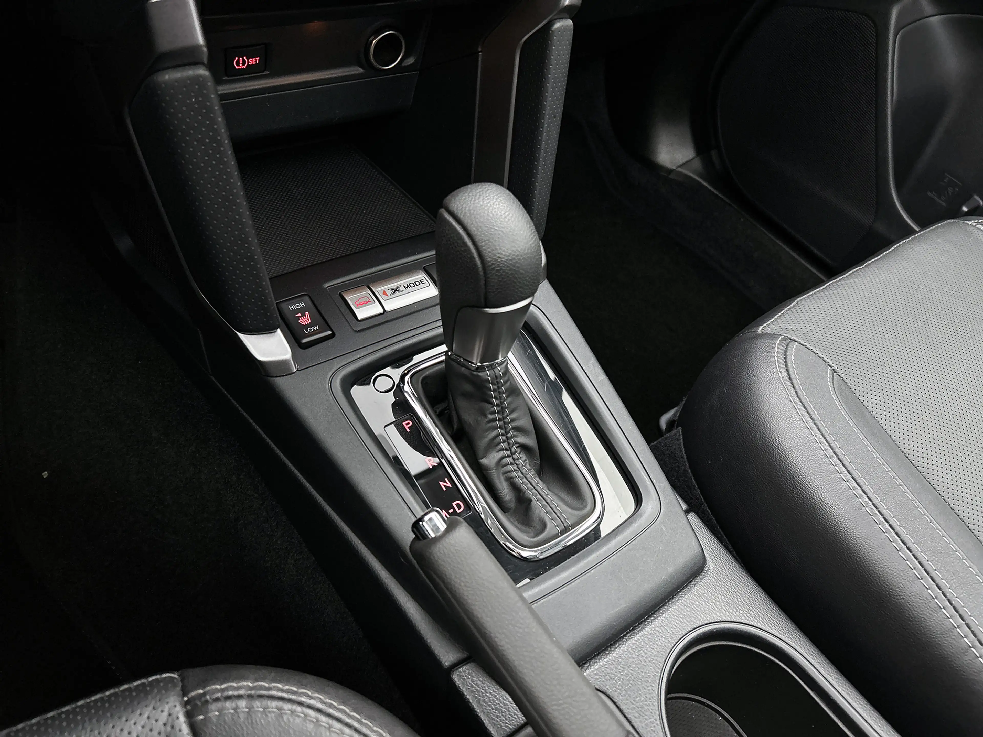 Subaru Forester 2.0 AWD Premium | Schuif-/kanteldak | Trekhaak | A — photo 12