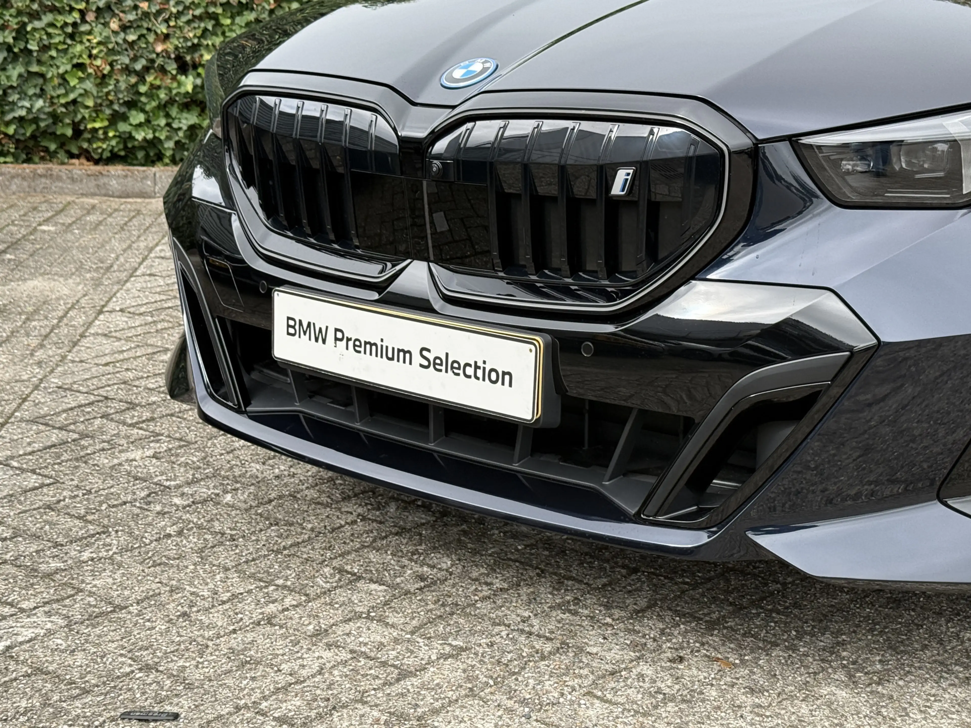 BMW i5 Touring eDrive40 | M-Sport Pro | Panorama | Harman — photo 9