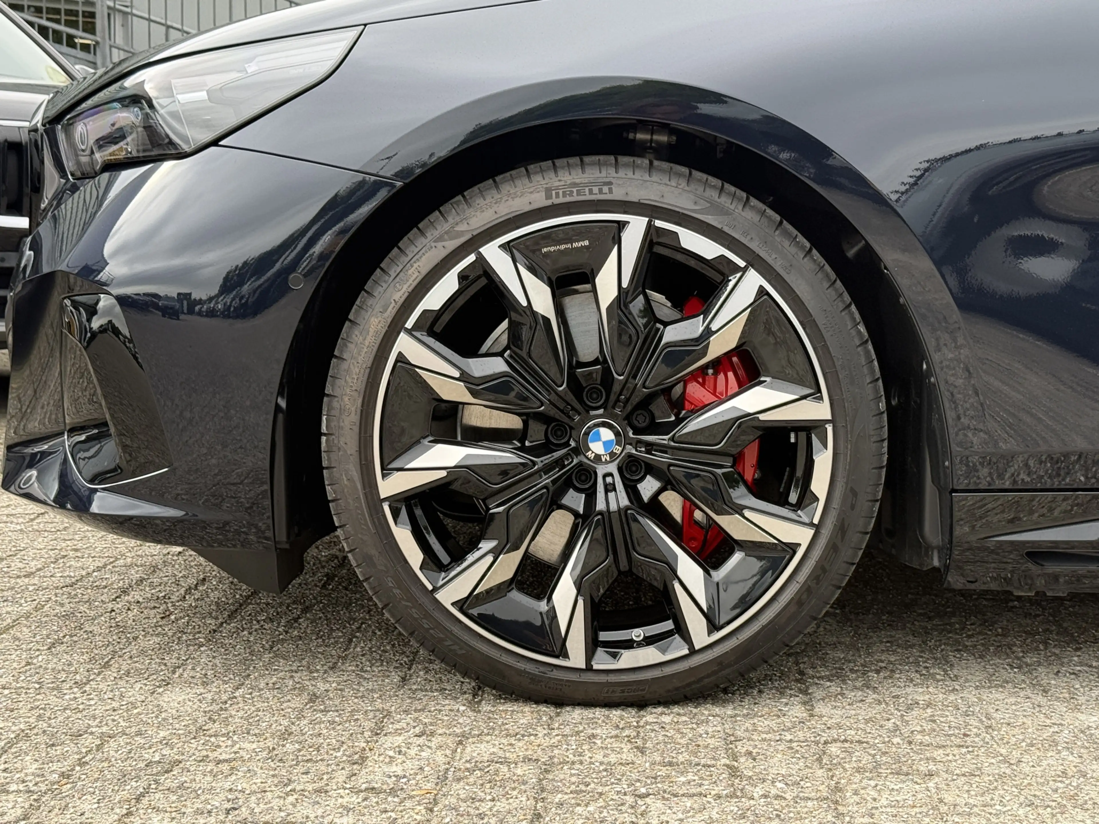 BMW i5 Touring eDrive40 | M-Sport Pro | Panorama | Harman — photo 10