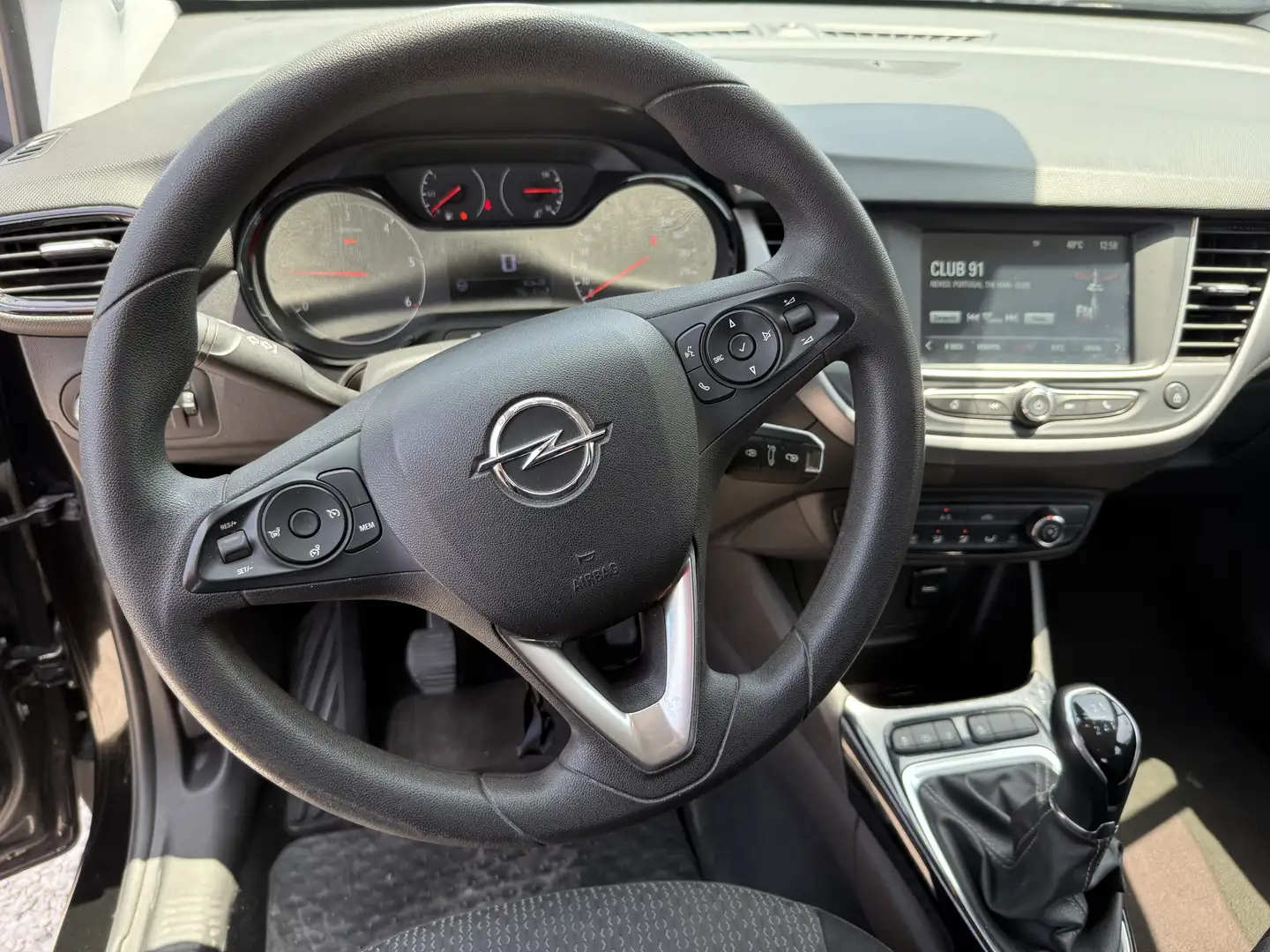 Opel Crossland X Crossland X 1.6 ecotec Innovation s Negro - 2
