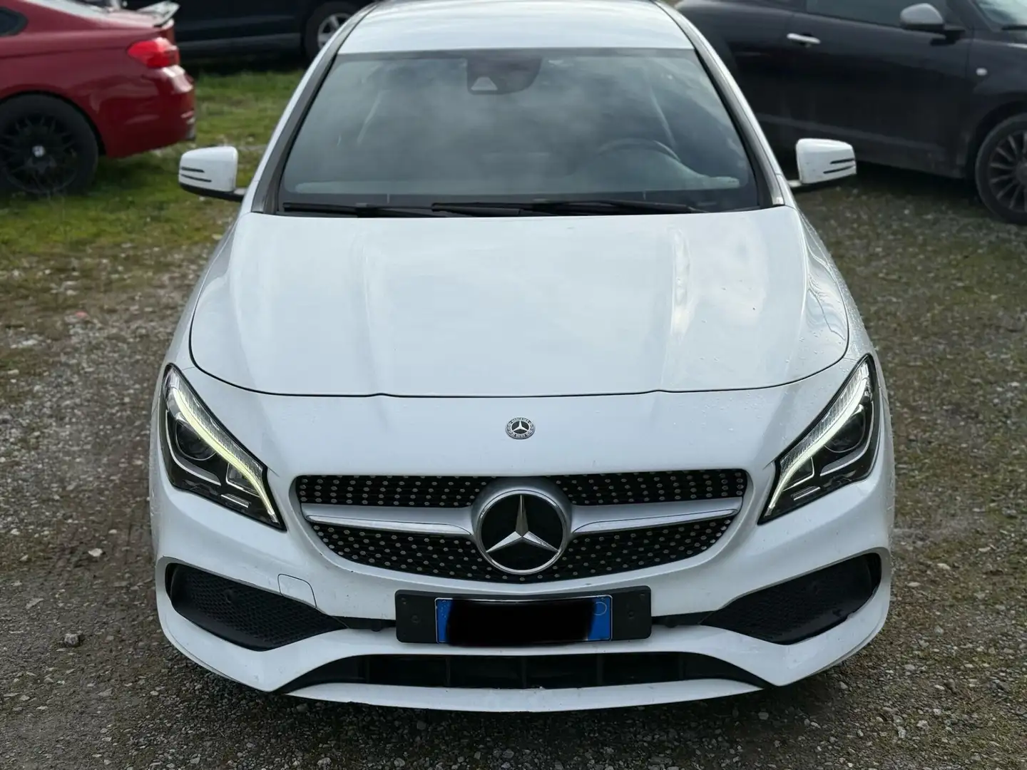 Mercedes-Benz CLA 200 CLA 200 d S.W. Automatic Premium Blanco - 2