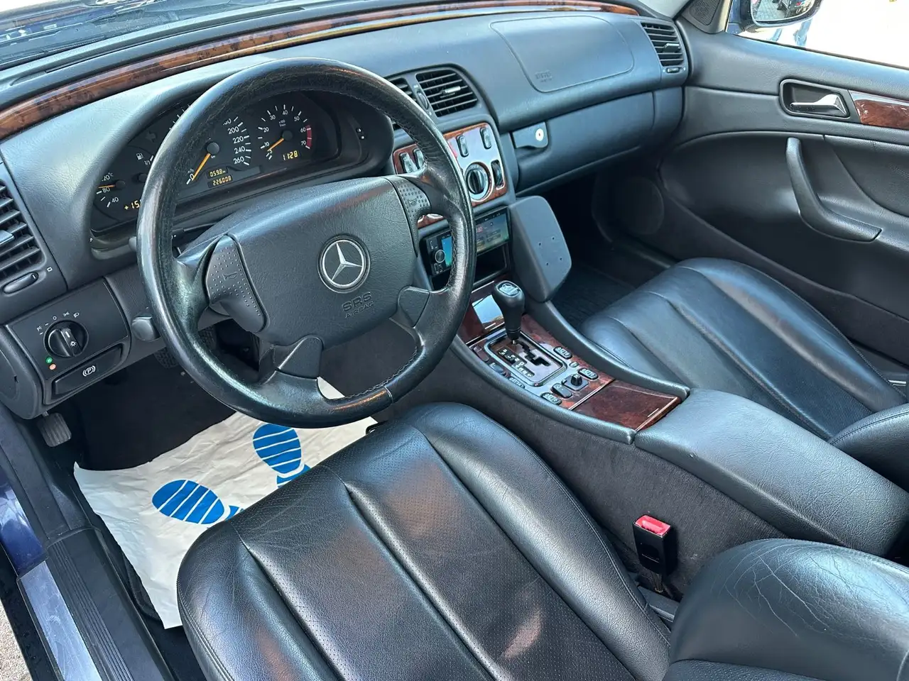 Mercedes-Benz CLK 230 Kompressor Cabriolet/LEDER/AUT/SHZ/LMF/, foto 9