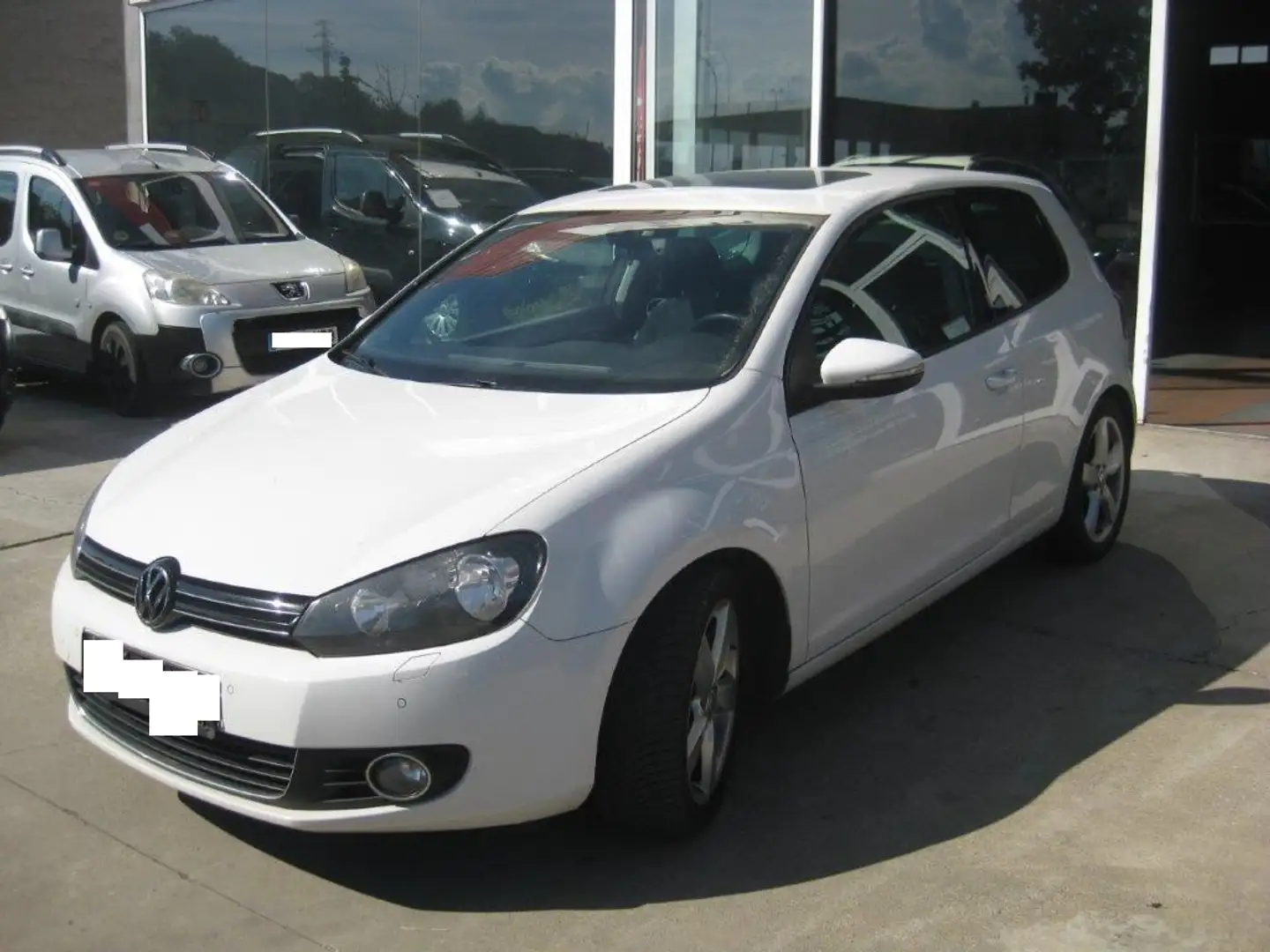 Volkswagen Golf 1.6TDI CR Sport 105 Blanco - 1