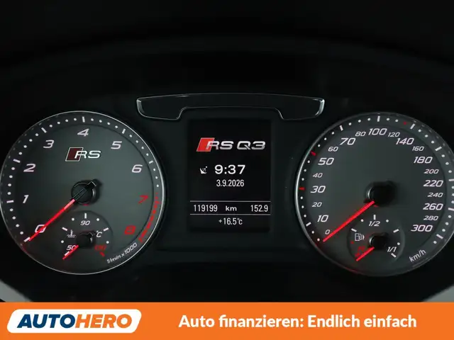 Audi RS Q3 view 20