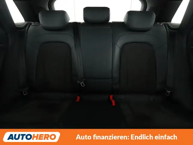 Audi RS Q3 view 16