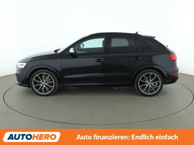 Audi RS Q3 view 3
