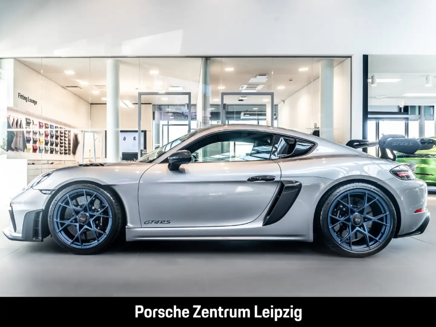 Porsche Cayman GT4 RS Weissach PCCB Lift Bose PDLS+ Silber - 2