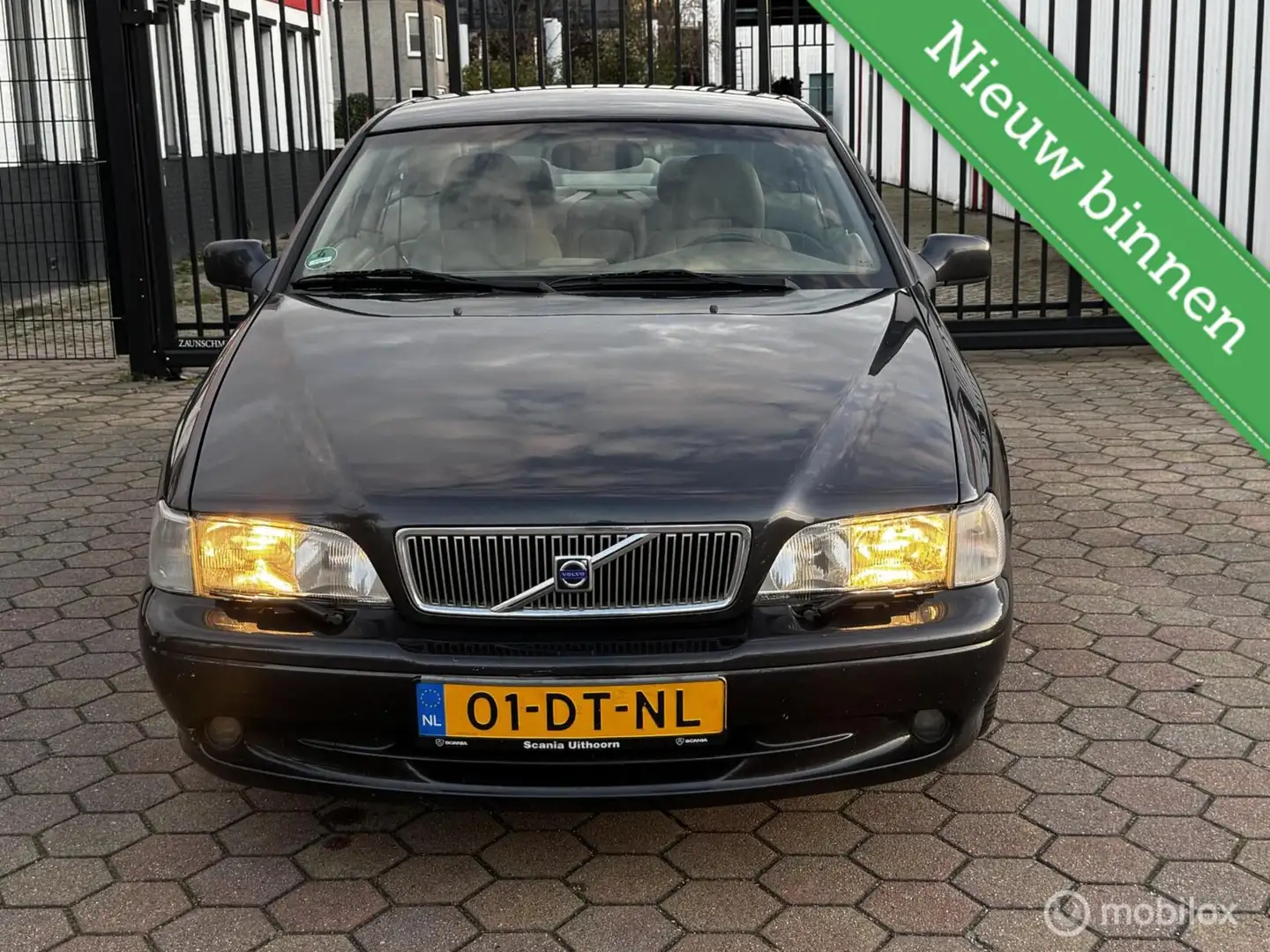 Volvo C70 Coupé ZEER ZELDZAAM 2.4 T Prestige AUTOMAAT LEER Gris - 1