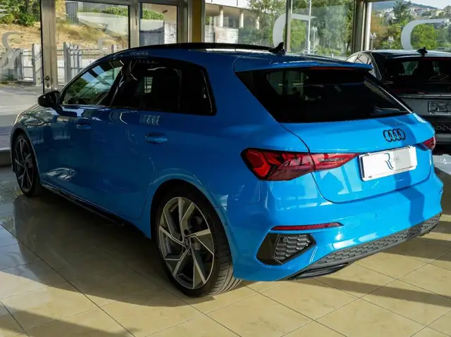 Audi A3 view 10