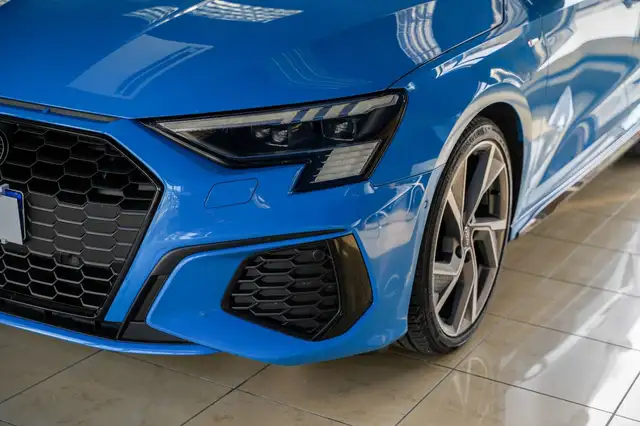 Audi A3 view 6