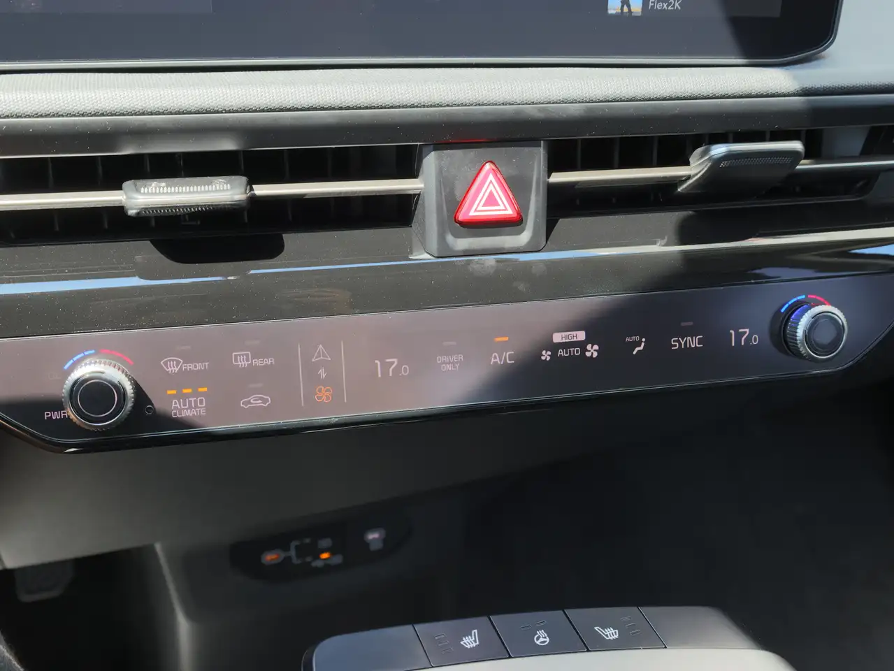 Kia EV6 снимка Kia EV6