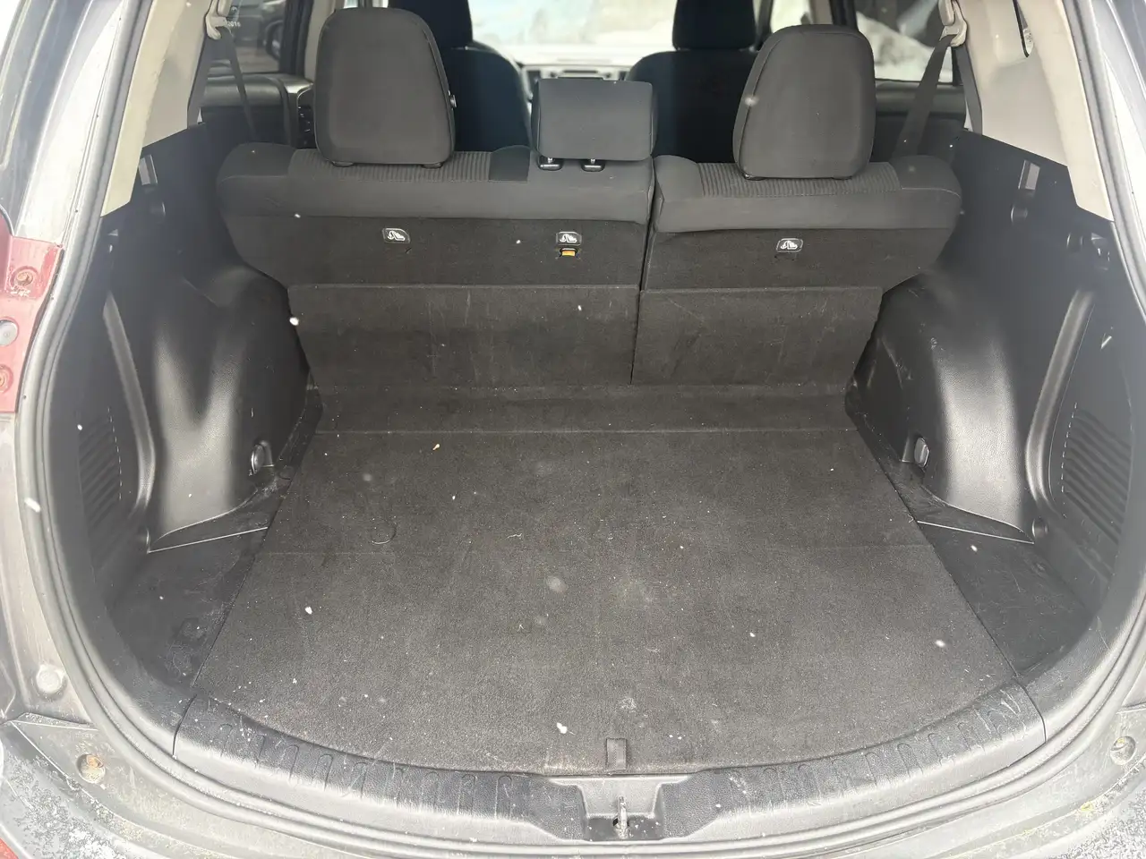Toyota RAV 4 снимка Toyota RAV 4