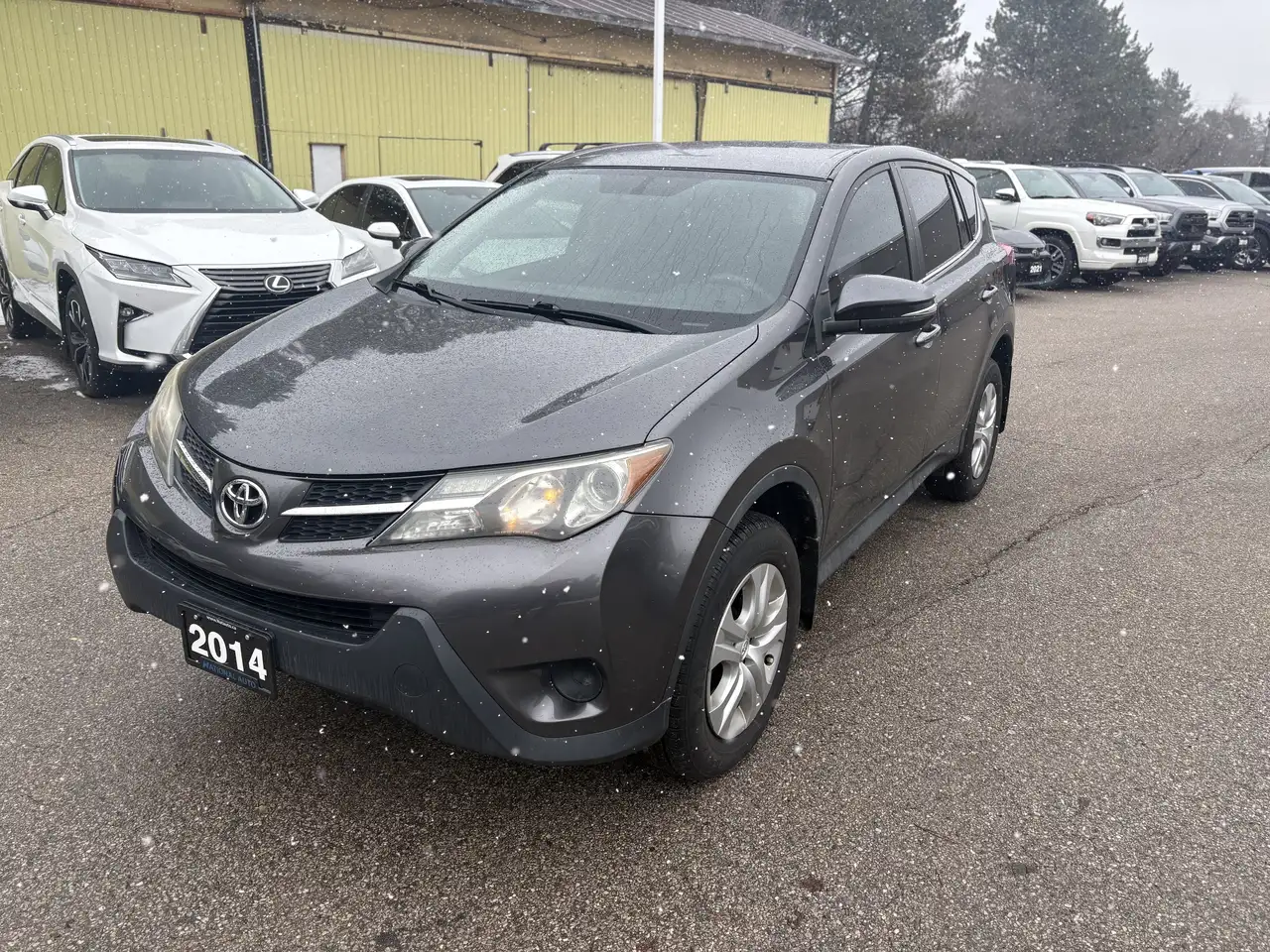 Toyota RAV 4 снимка Toyota RAV 4