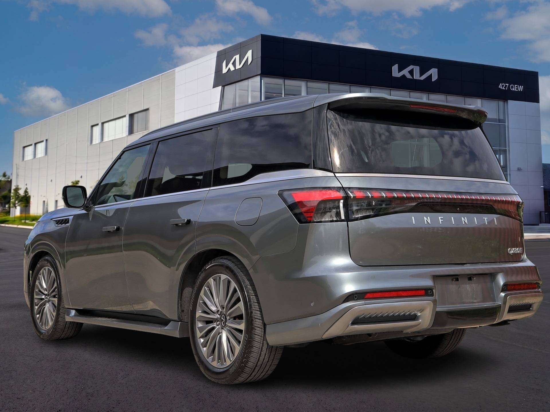 2025 Infiniti QX80