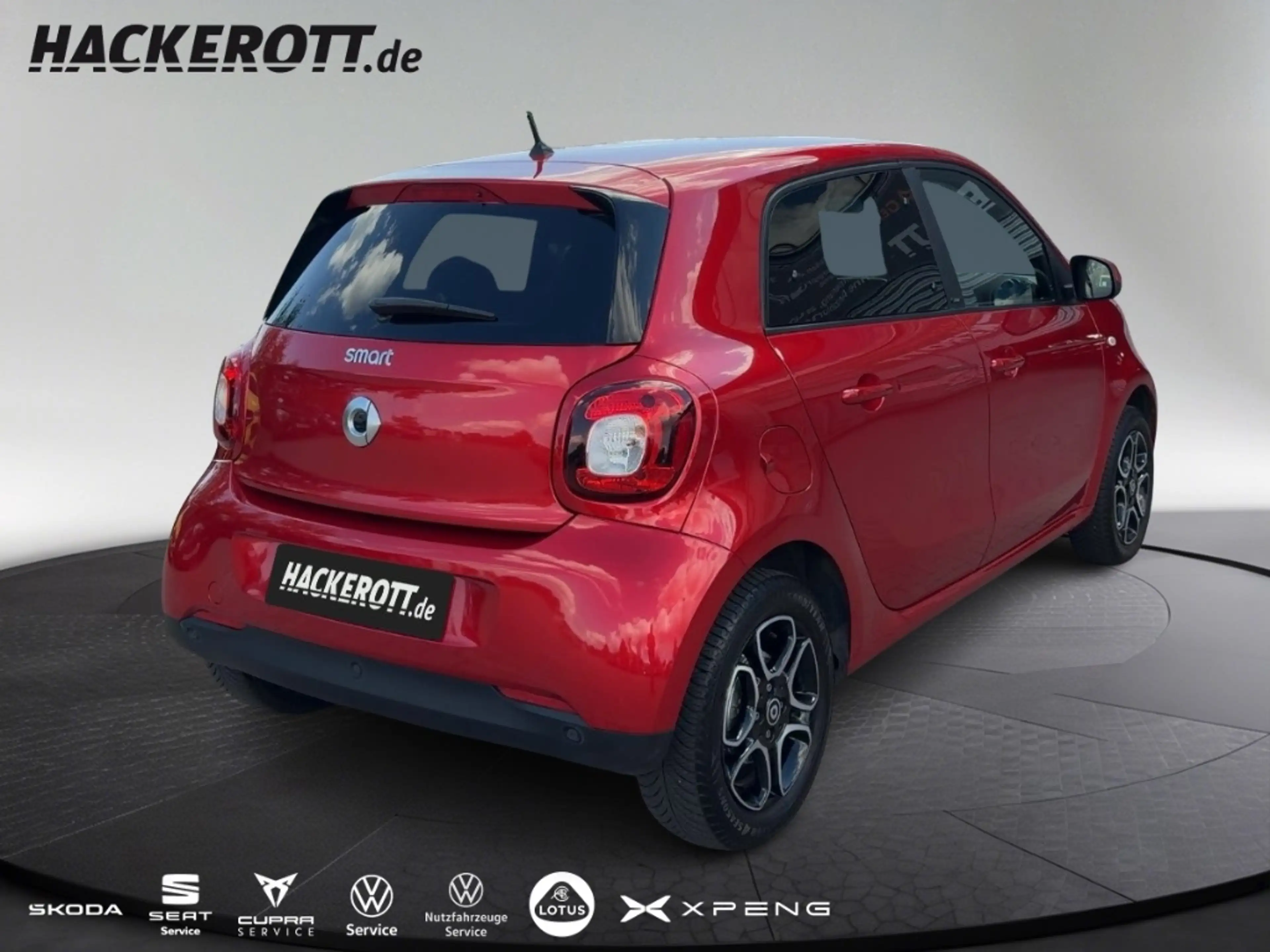 smart forFour 66 kW Navi Sitzheizung PDC Bluetooth — photo 3