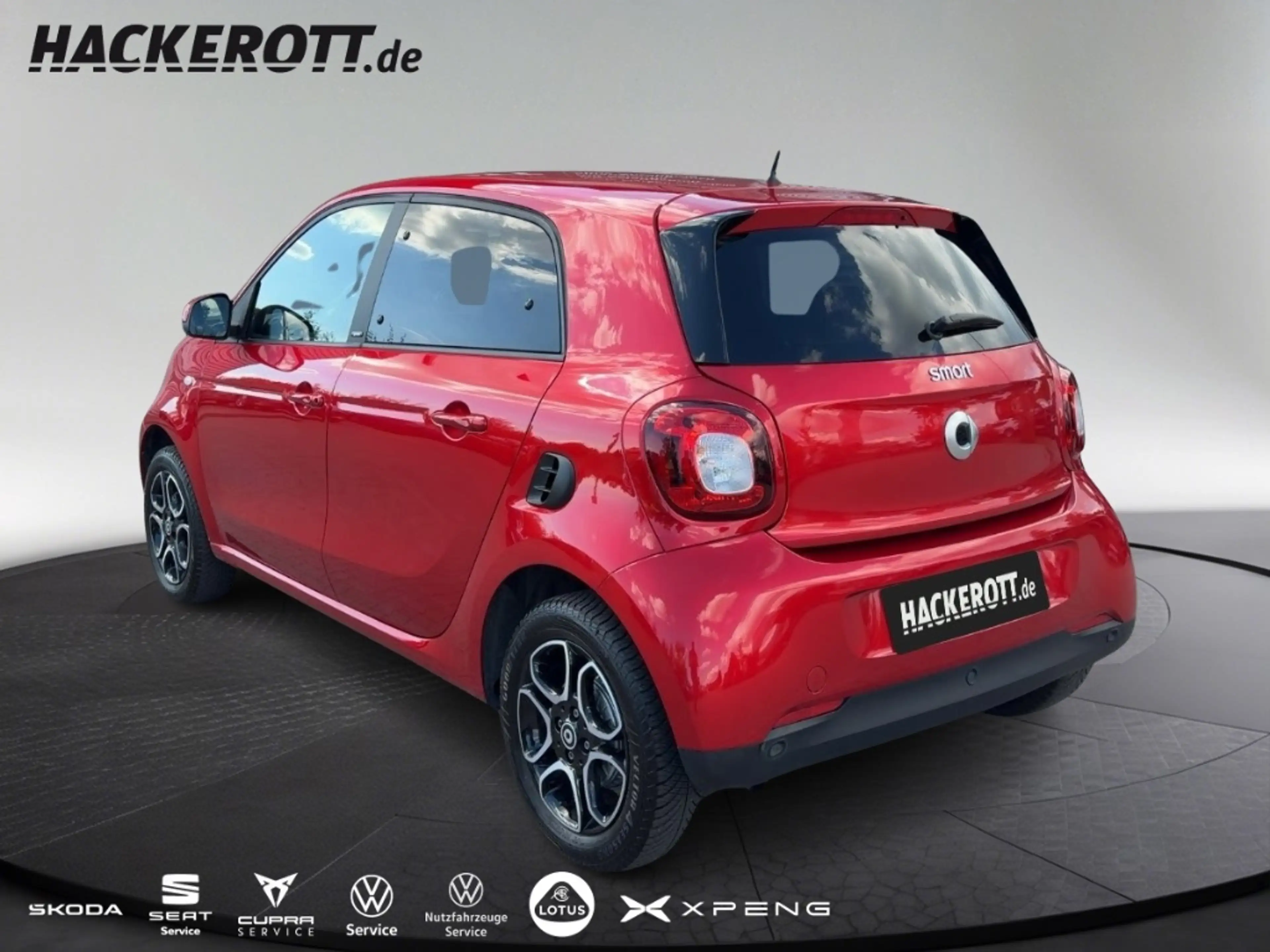 smart forFour 66 kW Navi Sitzheizung PDC Bluetooth — photo 2